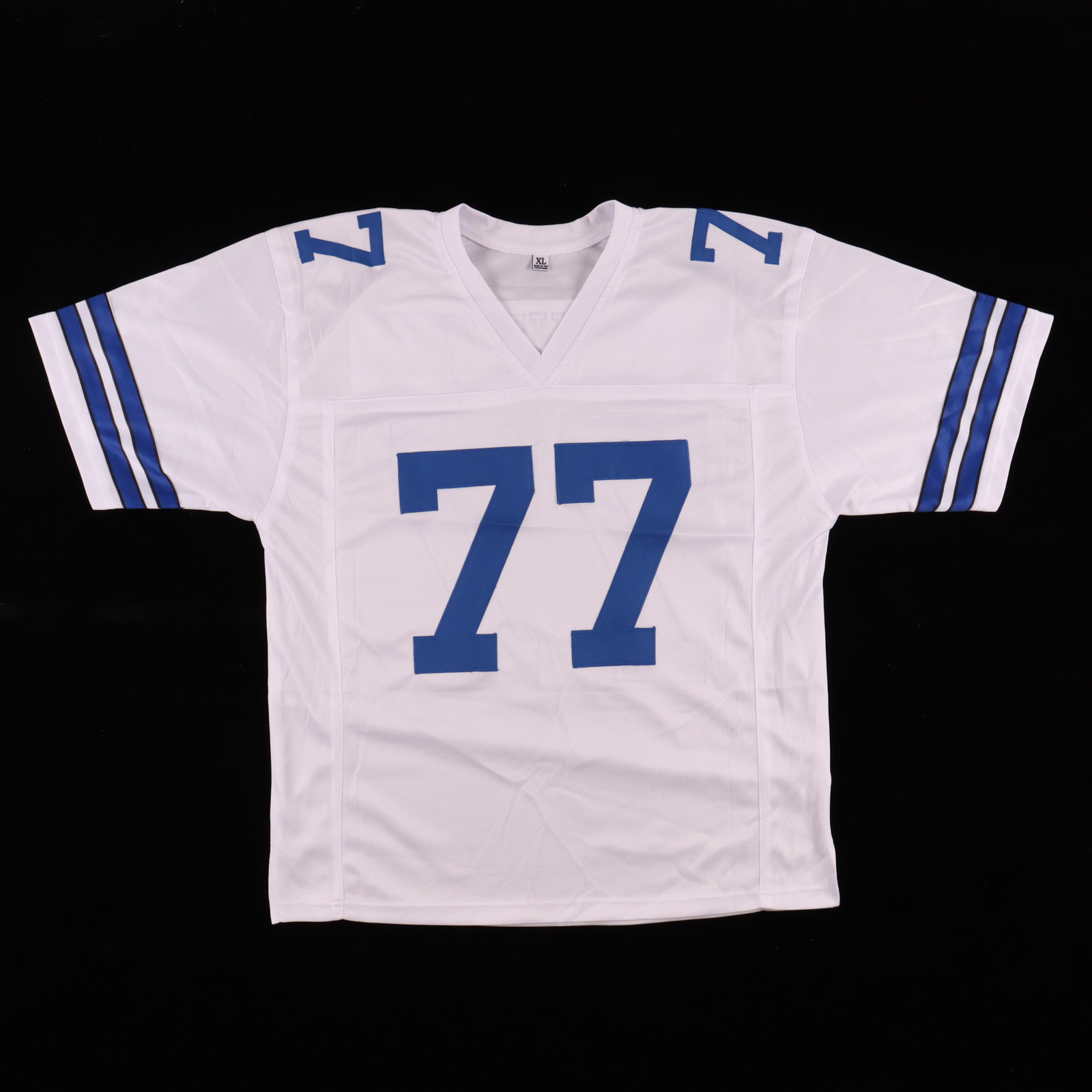 Tyron Smith Signed Jersey (JSA) at PristineAuction.com Tyron Smith Signed Jersey (JSA) at PristineAuction.com