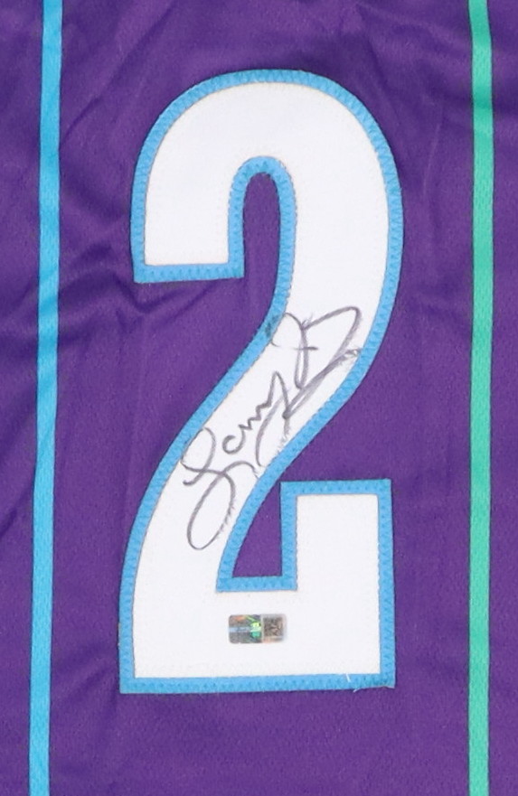 Larry Johnson Signed Jersey (Steiner) at PristineAuction.com Larry Johnson Signed Jersey (Steiner) at PristineAuction.com