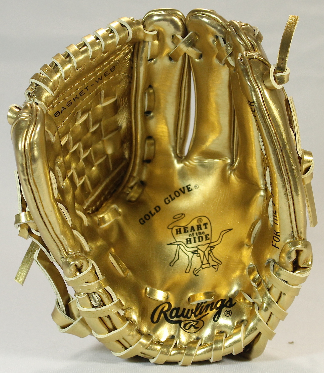 Cal Ripken Jr. Signed Rawlings Gold Glove Mini-Baseball Glove with Display Case (PSA COA) at PristineAuction.com Cal Ripken Jr. Signed Rawlings Gold Glove Mini-Baseball Glove with Display Case (PSA COA) at PristineAuction.com