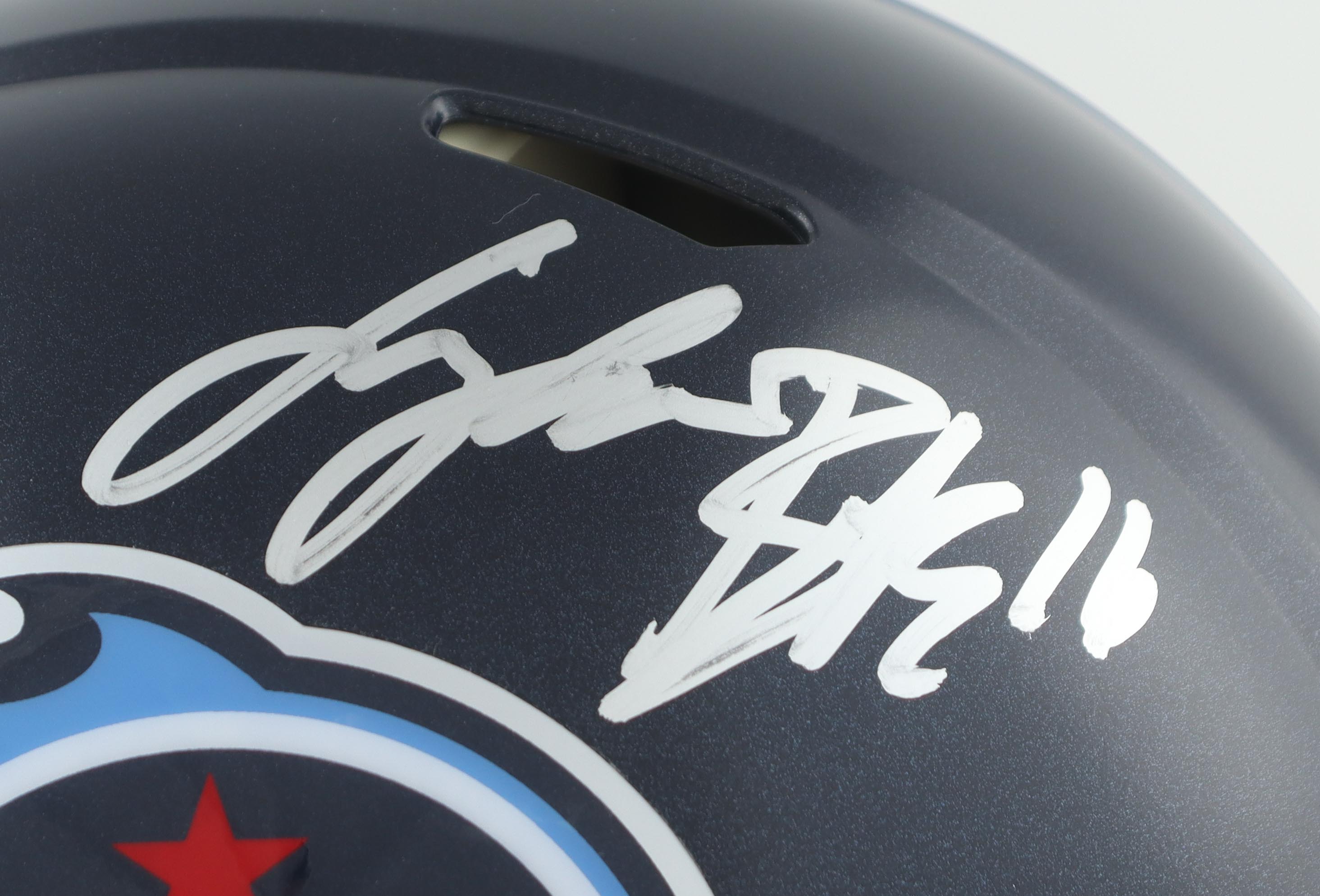 Treylon Burks Signed Titans Full Size Authentic On Field Speed Helmet (Beckett) at PristineAuction.com Treylon Burks Signed Titans Full Size Authentic On Field Speed Helmet (Beckett) at PristineAuction.com