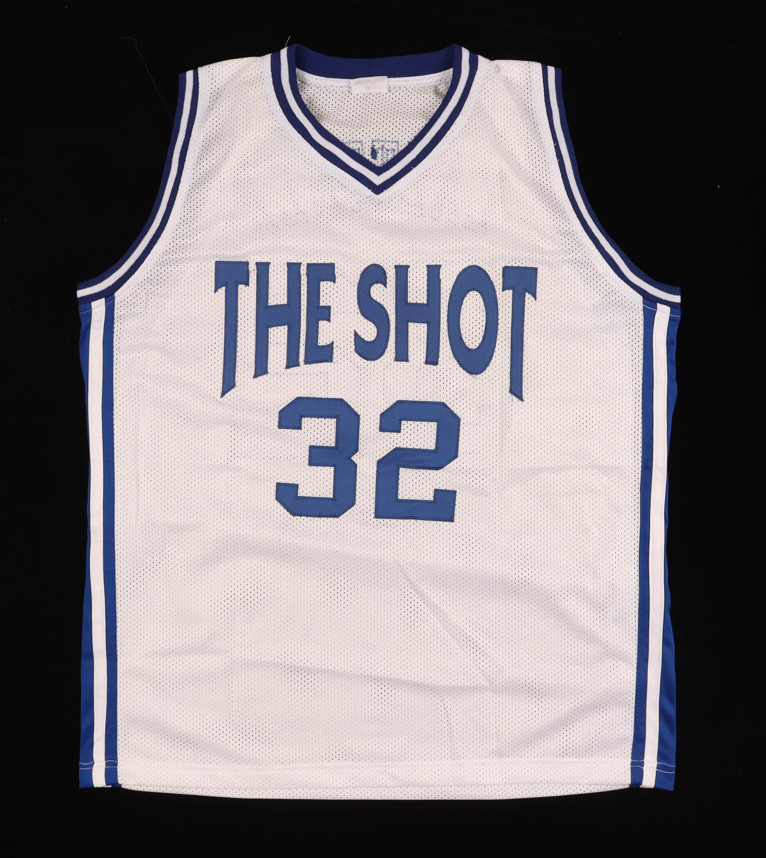 Christian Laettner Signed Jersey (JSA) at PristineAuction.com Christian Laettner Signed Jersey (JSA) at PristineAuction.com