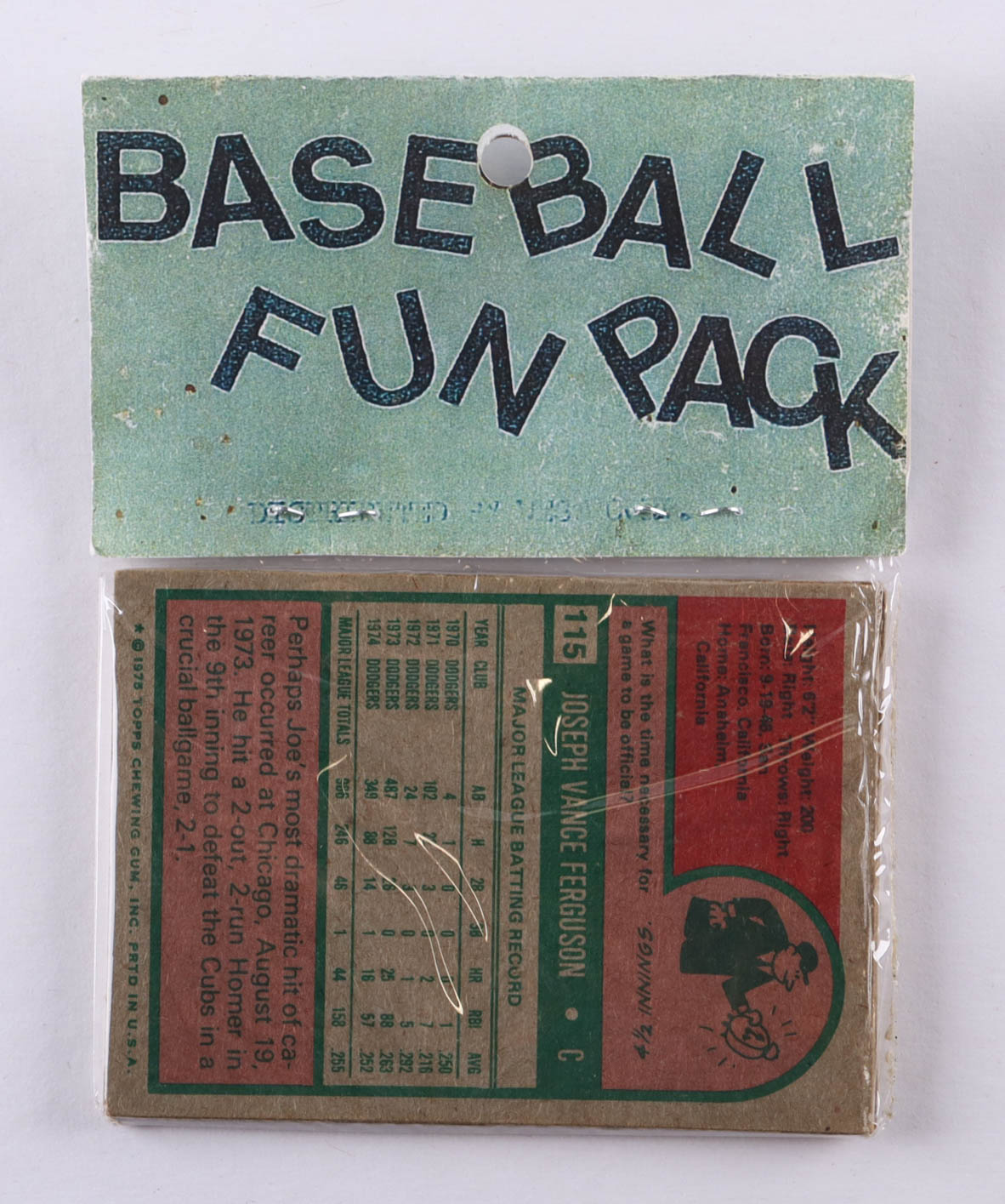 1975 Topps Baseball Card Fun Pack with (10) Cards at PristineAuction.com 1975 Topps Baseball Card Fun Pack with (10) Cards at PristineAuction.com