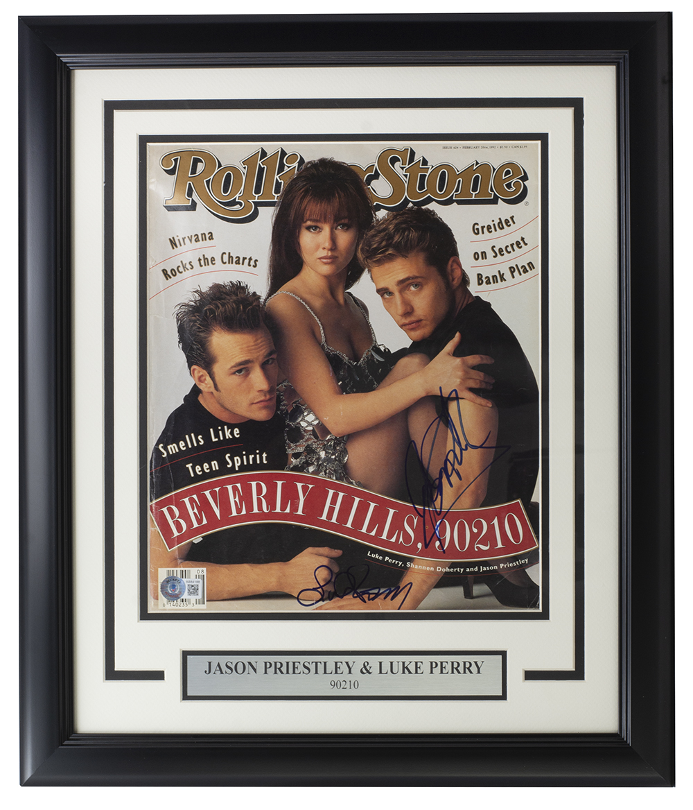 Jason Priestley & Luke Perry Signed "Beverly Hills, 90210" Custom Framed Photo Display (Beckett) at PristineAuction.com Jason Priestley & Luke Perry Signed "Beverly Hills, 90210" Custom Framed Photo Display (Beckett) at PristineAuction.com