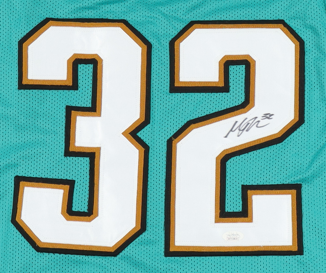 Maurice Jones-Drew Signed Jersey (JSA) at PristineAuction.com Maurice Jones-Drew Signed Jersey (JSA) at PristineAuction.com