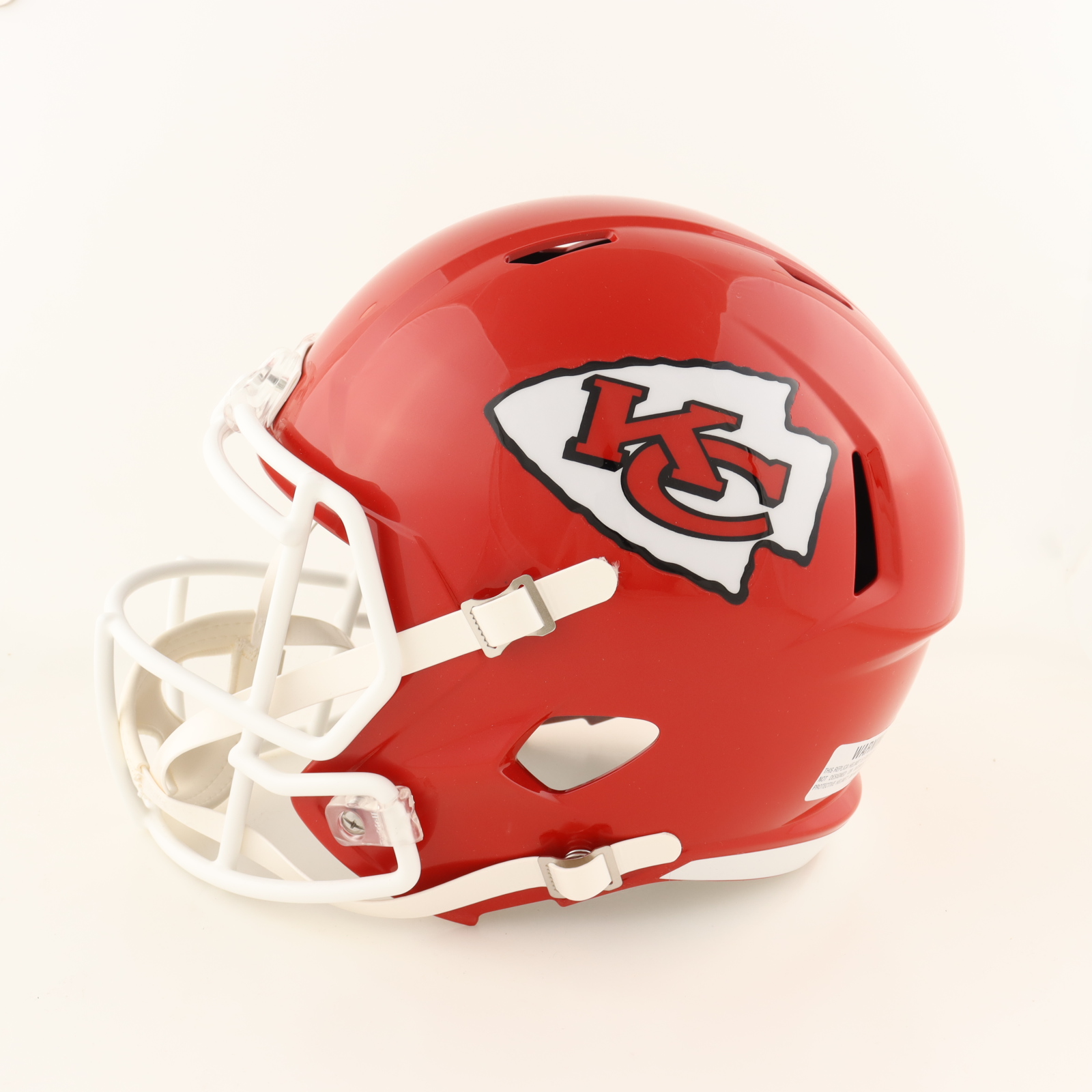 Patrick Mahomes Signed Chiefs Full-Size Speed Helmet (Beckett) at PristineAuction.com Patrick Mahomes Signed Chiefs Full-Size Speed Helmet (Beckett) at PristineAuction.com