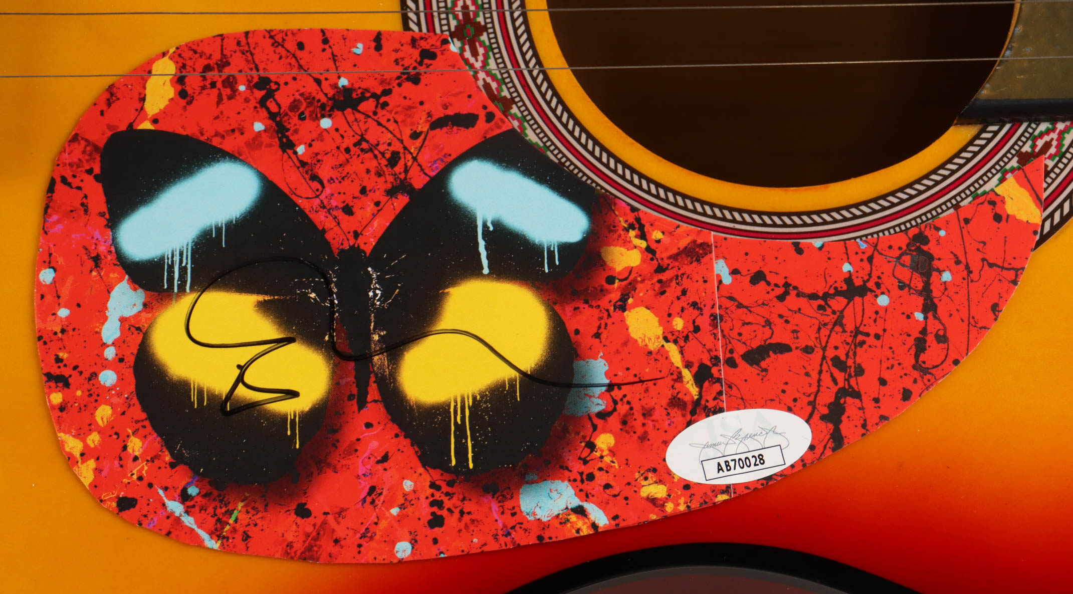 Ed Sheeran Guitar with Signed Custom Insert Pickguard (JSA) at PristineAuction.com Ed Sheeran Guitar with Signed Custom Insert Pickguard (JSA) at PristineAuction.com