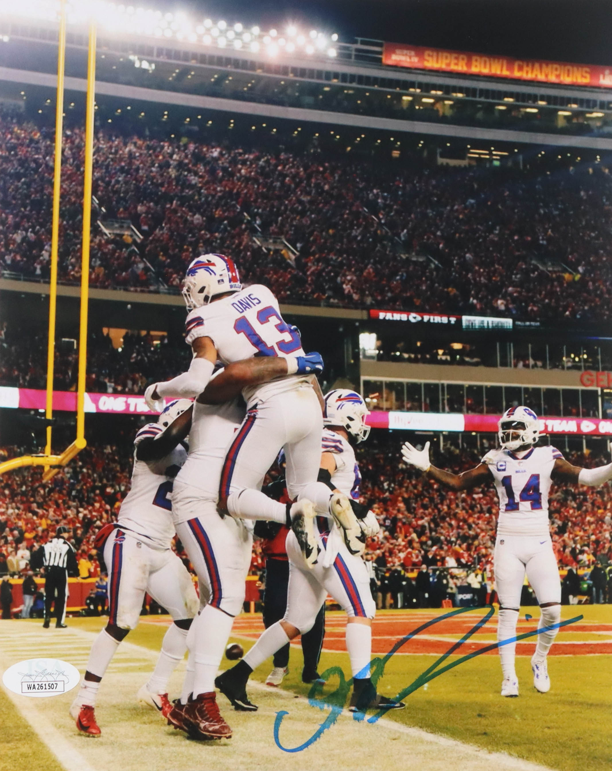 Gabe Davis Signed Bills 8x10 Photo (JSA) at PristineAuction.com Gabe Davis Signed Bills 8x10 Photo (JSA) at PristineAuction.com