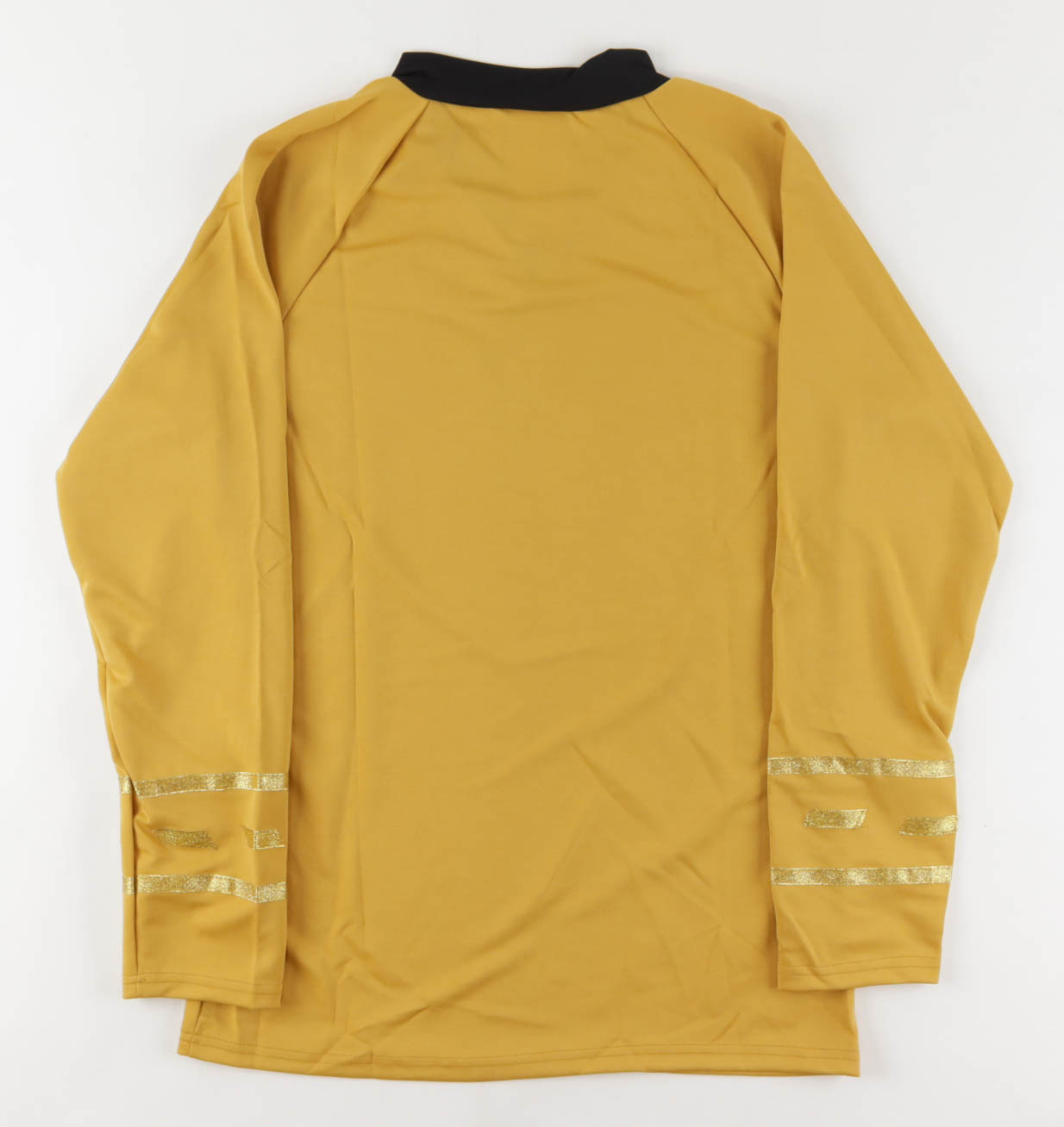 William Shatner Signed Prop Replica Uniform Shirt Inscribed "Capt. Kirk" (Beckett) at PristineAuction.com William Shatner Signed Prop Replica Uniform Shirt Inscribed "Capt. Kirk" (Beckett) at PristineAuction.com