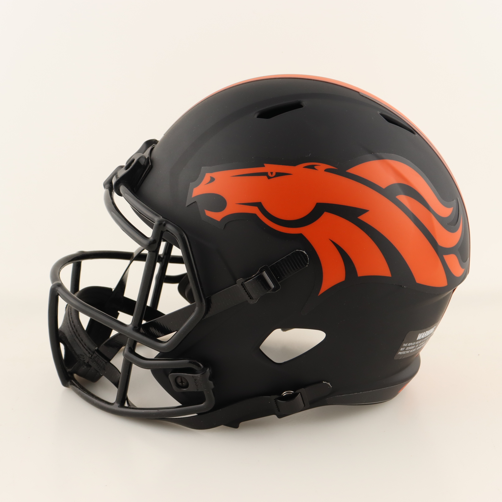 Jerry Jeudy Signed Broncos Full-Size Eclipse Alternate Speed Helmet (Beckett) at PristineAuction.com Jerry Jeudy Signed Broncos Full-Size Eclipse Alternate Speed Helmet (Beckett) at PristineAuction.com