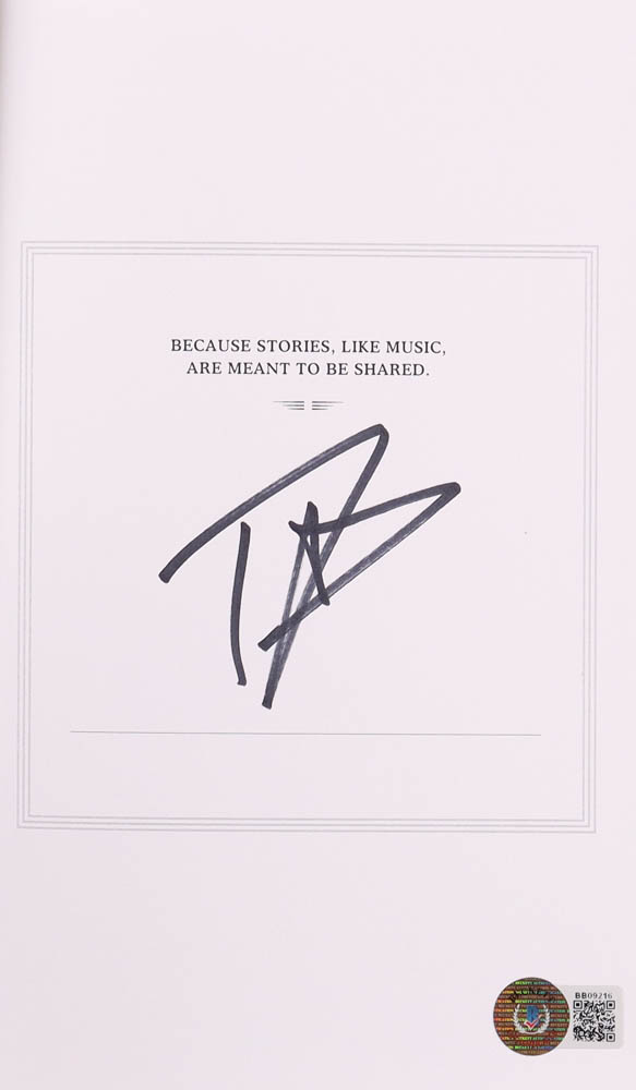 Dave Grohl Signed "The Storyteller" Hardcover Book (Beckett) at PristineAuction.com Dave Grohl Signed "The Storyteller" Hardcover Book (Beckett) at PristineAuction.com