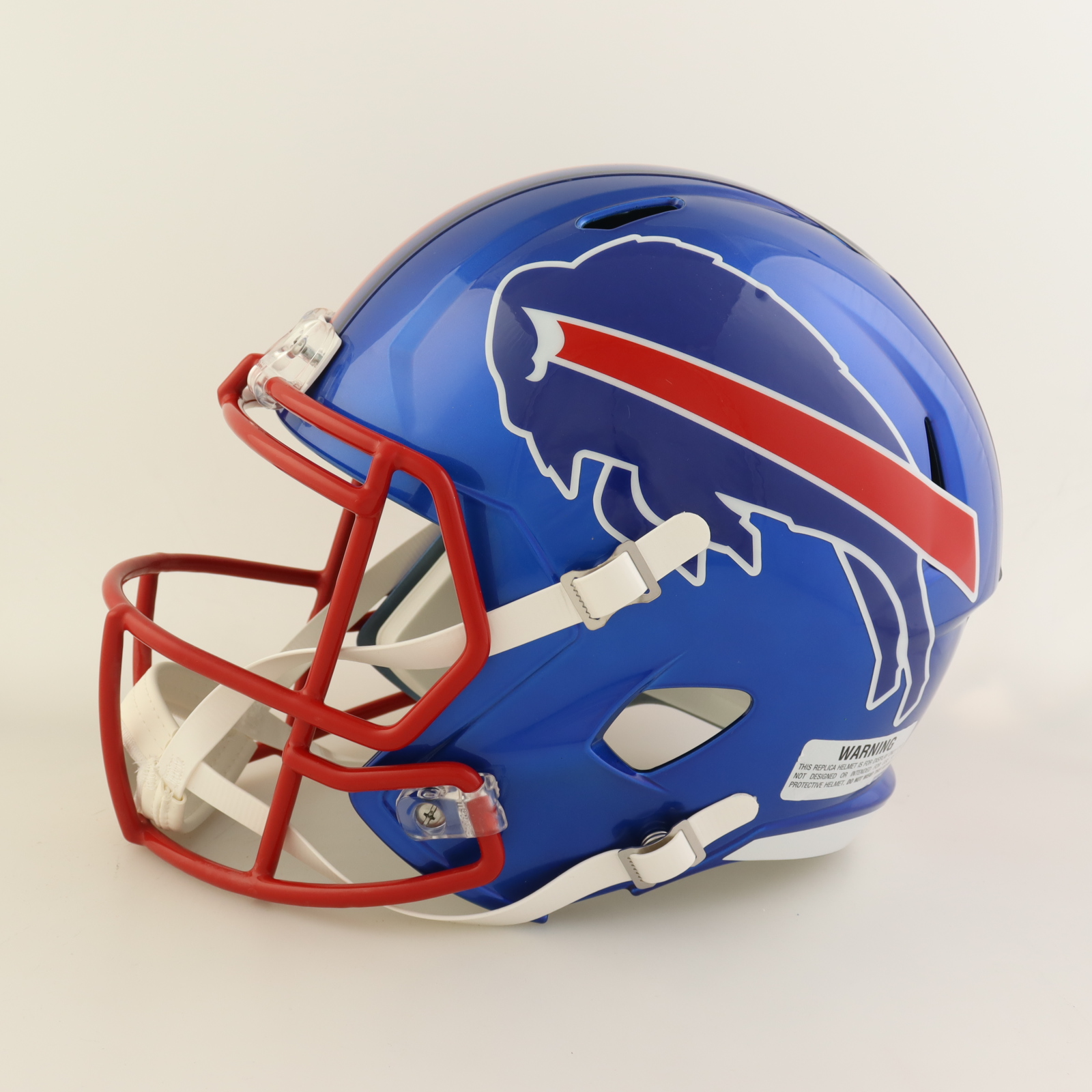 Stefon Diggs Signed Bills Full-Size Flash Alternate Speed Helmet (Beckett) at PristineAuction.com Stefon Diggs Signed Bills Full-Size Flash Alternate Speed Helmet (Beckett) at PristineAuction.com