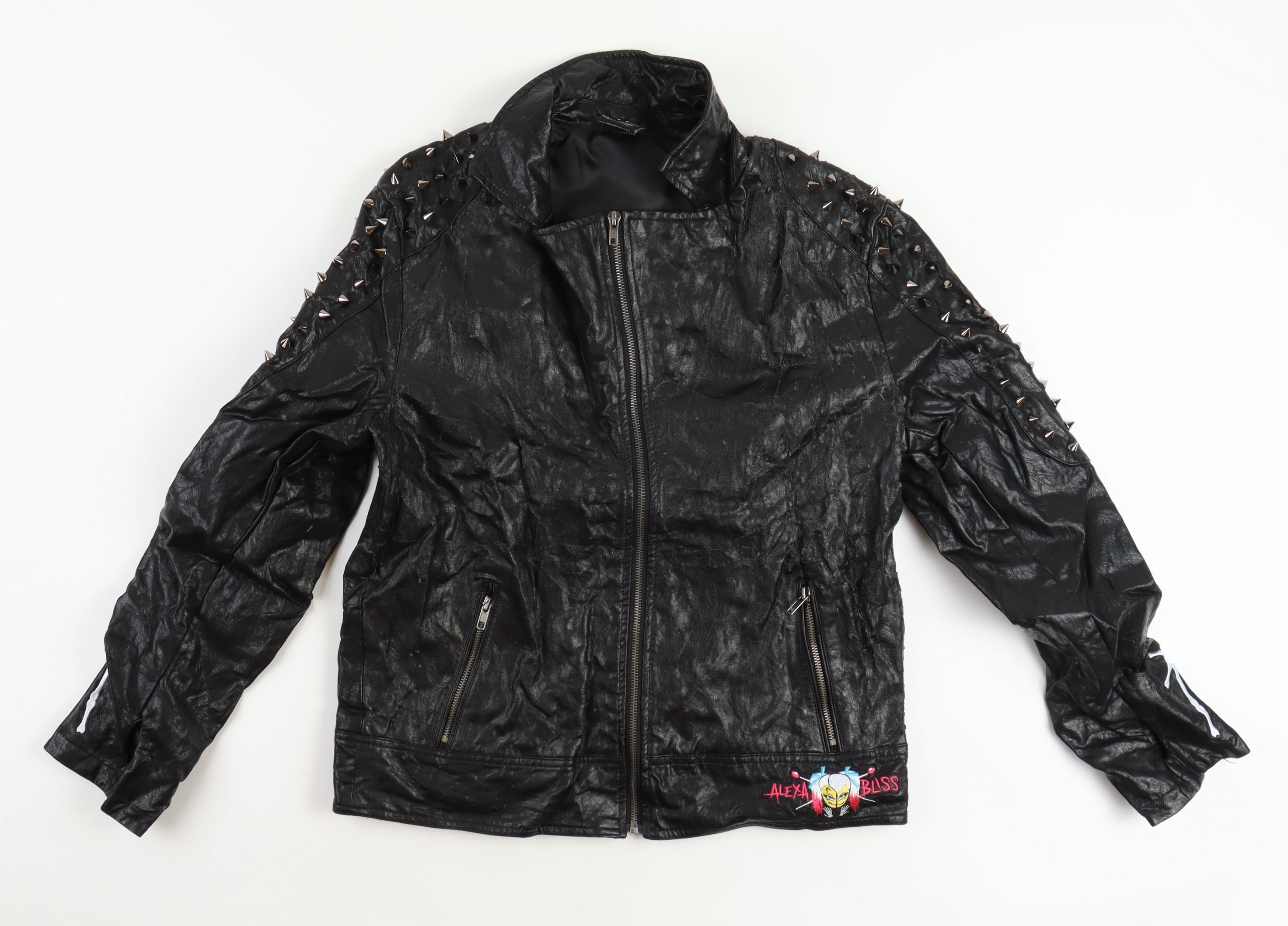 Alexa Bliss Signed "Little Miss Bliss" Custom Leather Jacket Inscribed "SmackDown Women's Champ" (JSA) at PristineAuction.com Alexa Bliss Signed "Little Miss Bliss" Custom Leather Jacket Inscribed "SmackDown Women's Champ" (JSA) at PristineAuction.com
