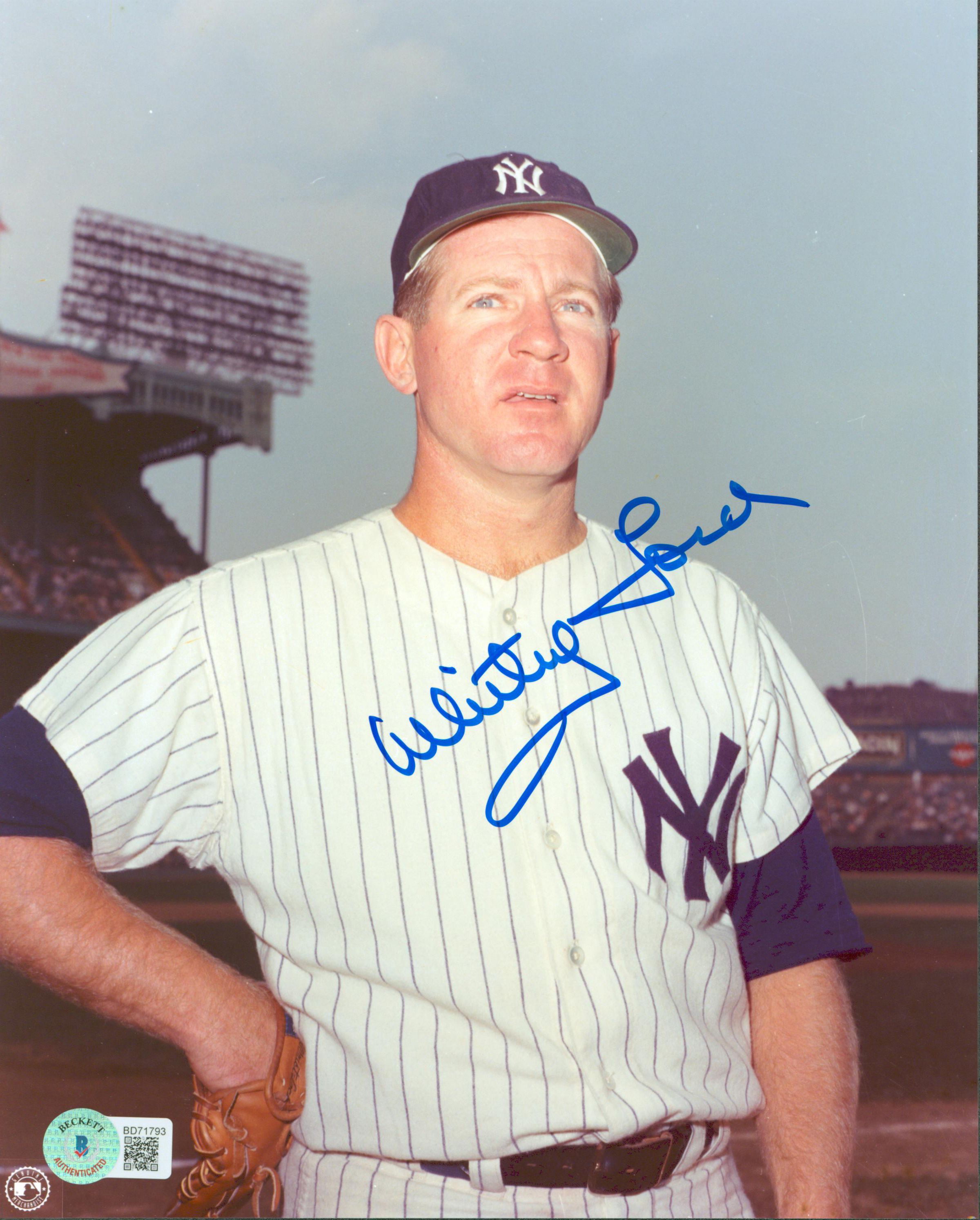 Whitey Ford Signed Yankees 8x10 Photo (Beckett) at PristineAuction.com Whitey Ford Signed Yankees 8x10 Photo (Beckett) at PristineAuction.com