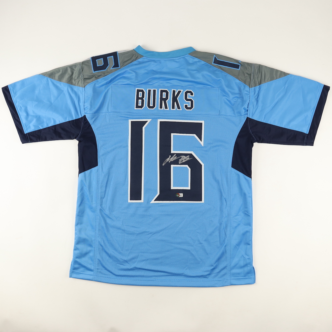 Treylon Burks Signed Jersey (Beckett) at PristineAuction.com Treylon Burks Signed Jersey (Beckett) at PristineAuction.com