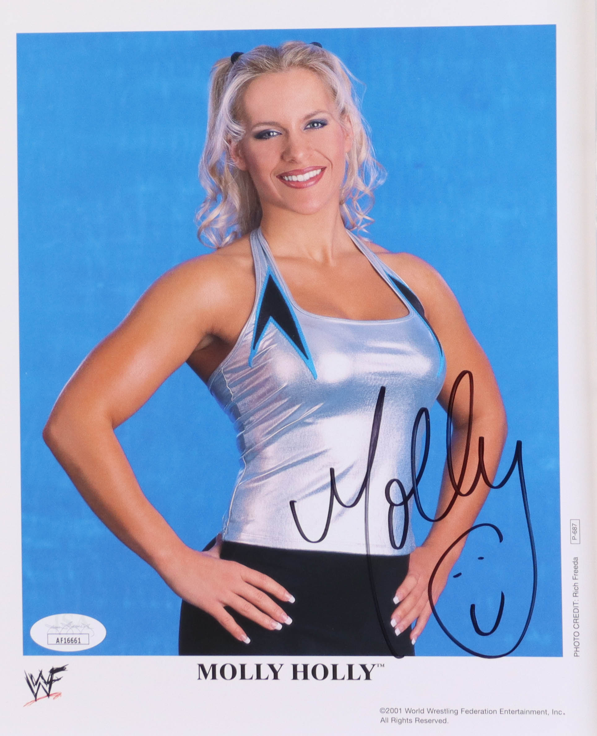 Molly Holly Signed WWE 8x10 Photo (JSA) at PristineAuction.com Molly Holly Signed WWE 8x10 Photo (JSA) at PristineAuction.com