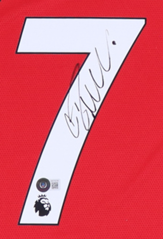 Cristiano Ronaldo Signed Manchester United Jersey (Beckett) at PristineAuction.com Cristiano Ronaldo Signed Manchester United Jersey (Beckett) at PristineAuction.com
