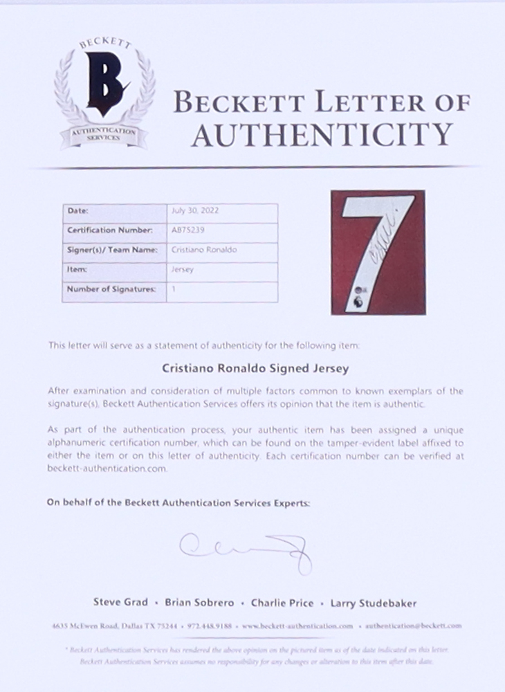 Cristiano Ronaldo Signed Manchester United Jersey (Beckett) at PristineAuction.com Cristiano Ronaldo Signed Manchester United Jersey (Beckett) at PristineAuction.com