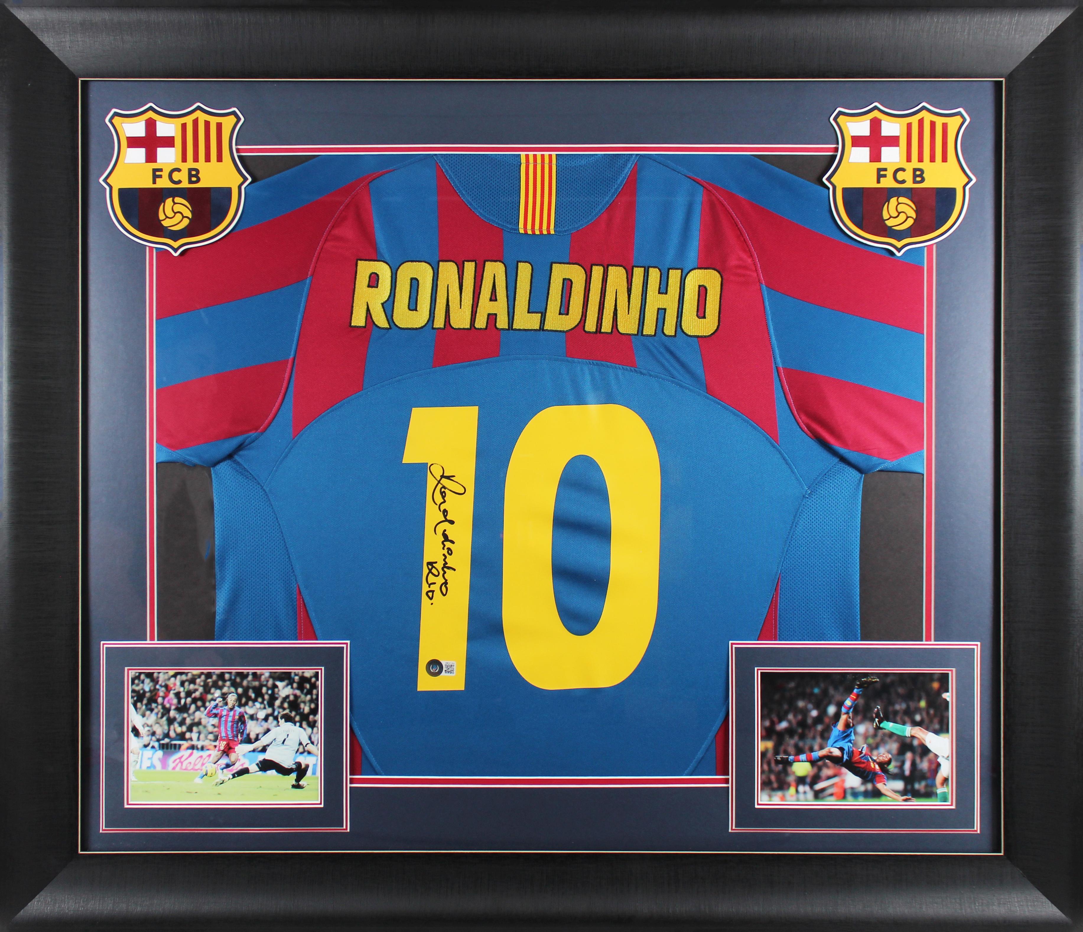 Ronaldinho Signed Custom Framed Jersey Display (Beckett) at PristineAuction.com Ronaldinho Signed Custom Framed Jersey Display (Beckett) at PristineAuction.com