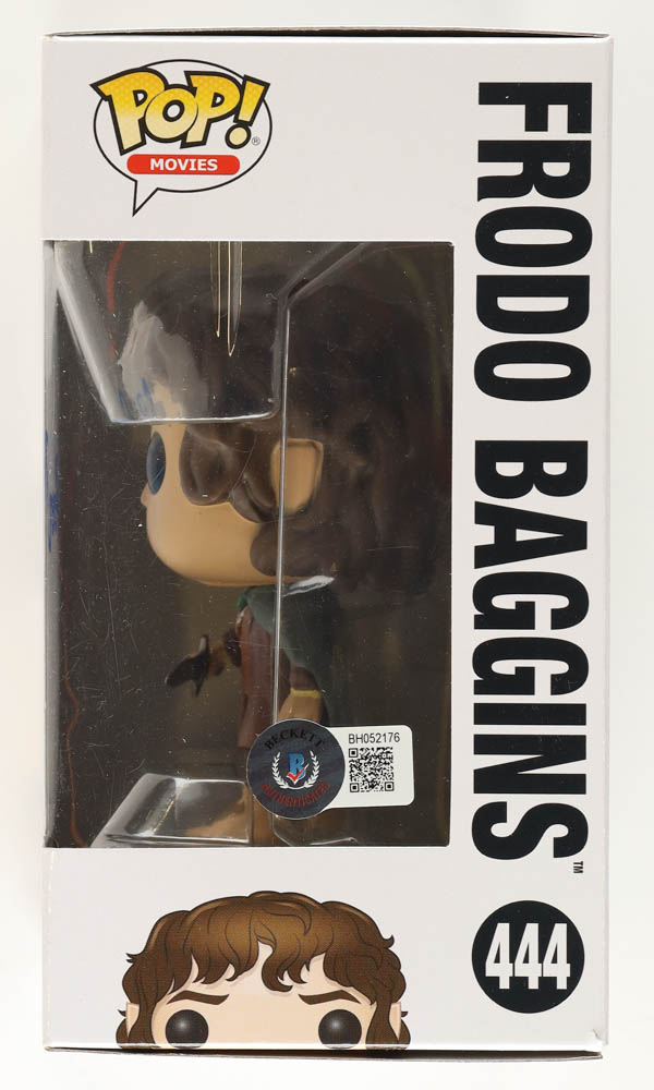 Elijah Wood Signed "Lord of the Rings" Frodo Baggins #444 Funko Pop! Vinyl Figure (Beckett) at PristineAuction.com Elijah Wood Signed "Lord of the Rings" Frodo Baggins #444 Funko Pop! Vinyl Figure (Beckett) at PristineAuction.com