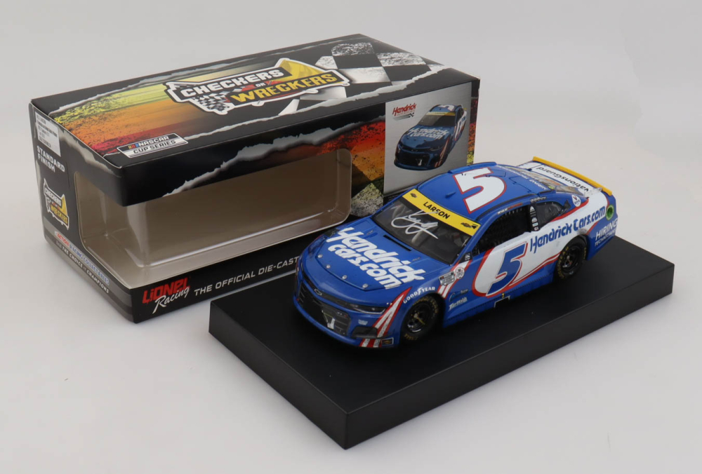 Kyle Larson Signed 2021 NASCAR 5 Darlington