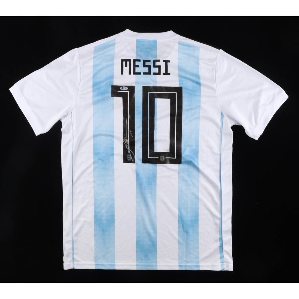Lionel Messi Signed Argentina Jersey (Beckett) | Pristine Auction