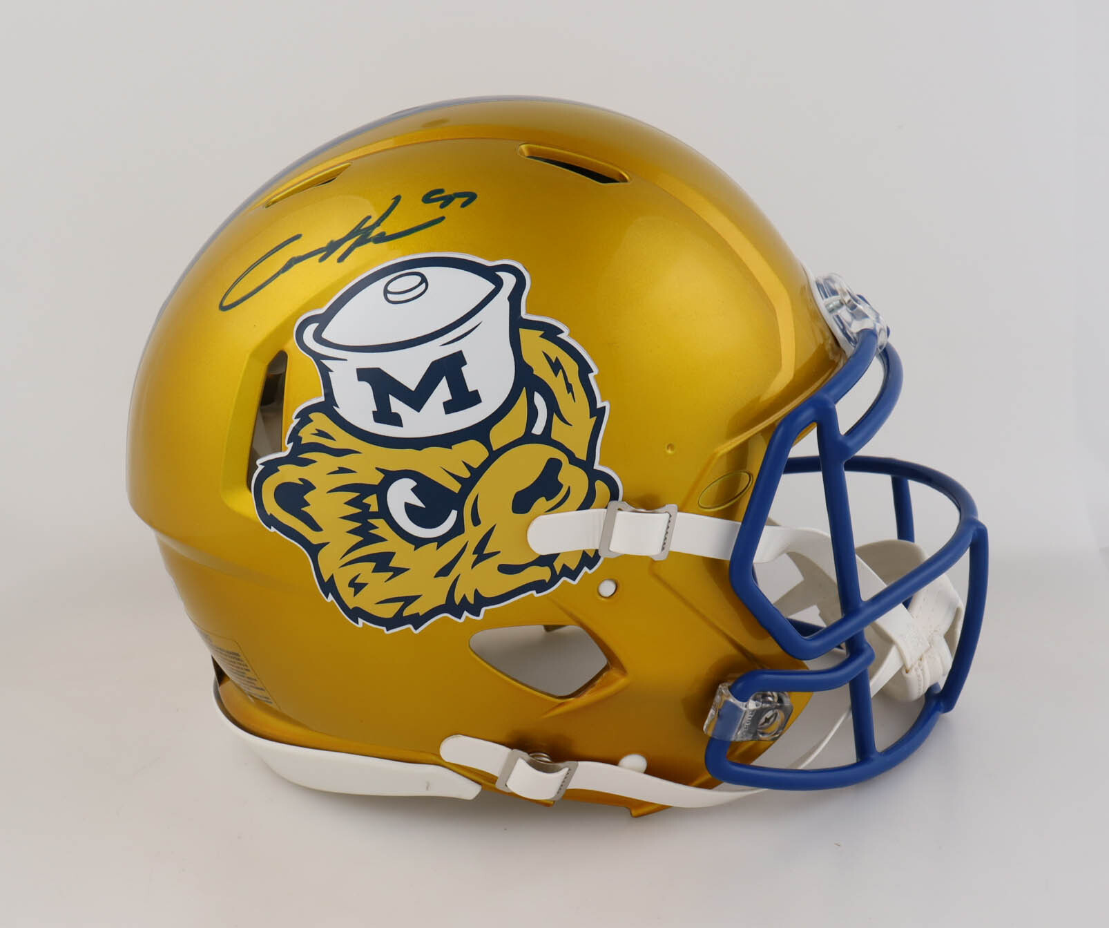 Aidan Hutchinson Signed Michigan Wolverines Full-Size Authentic On-Field Flash Alternate Speed Helmet (Beckett) at PristineAuction.com Aidan Hutchinson Signed Michigan Wolverines Full-Size Authentic On-Field Flash Alternate Speed Helmet (Beckett) at PristineAuction.com