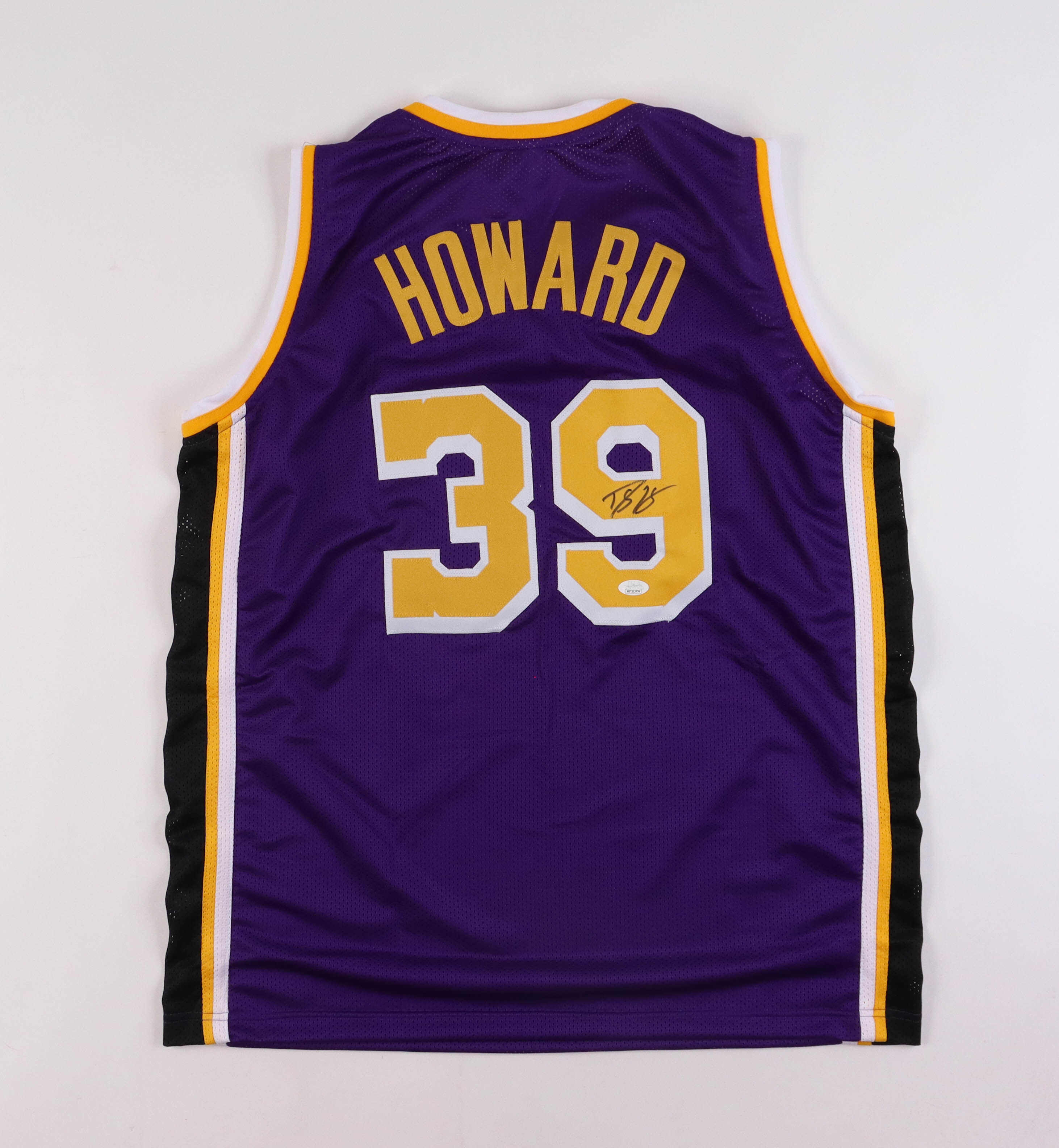 Dwight Howard Signed Jersey (JSA) at PristineAuction.com Dwight Howard Signed Jersey (JSA) at PristineAuction.com
