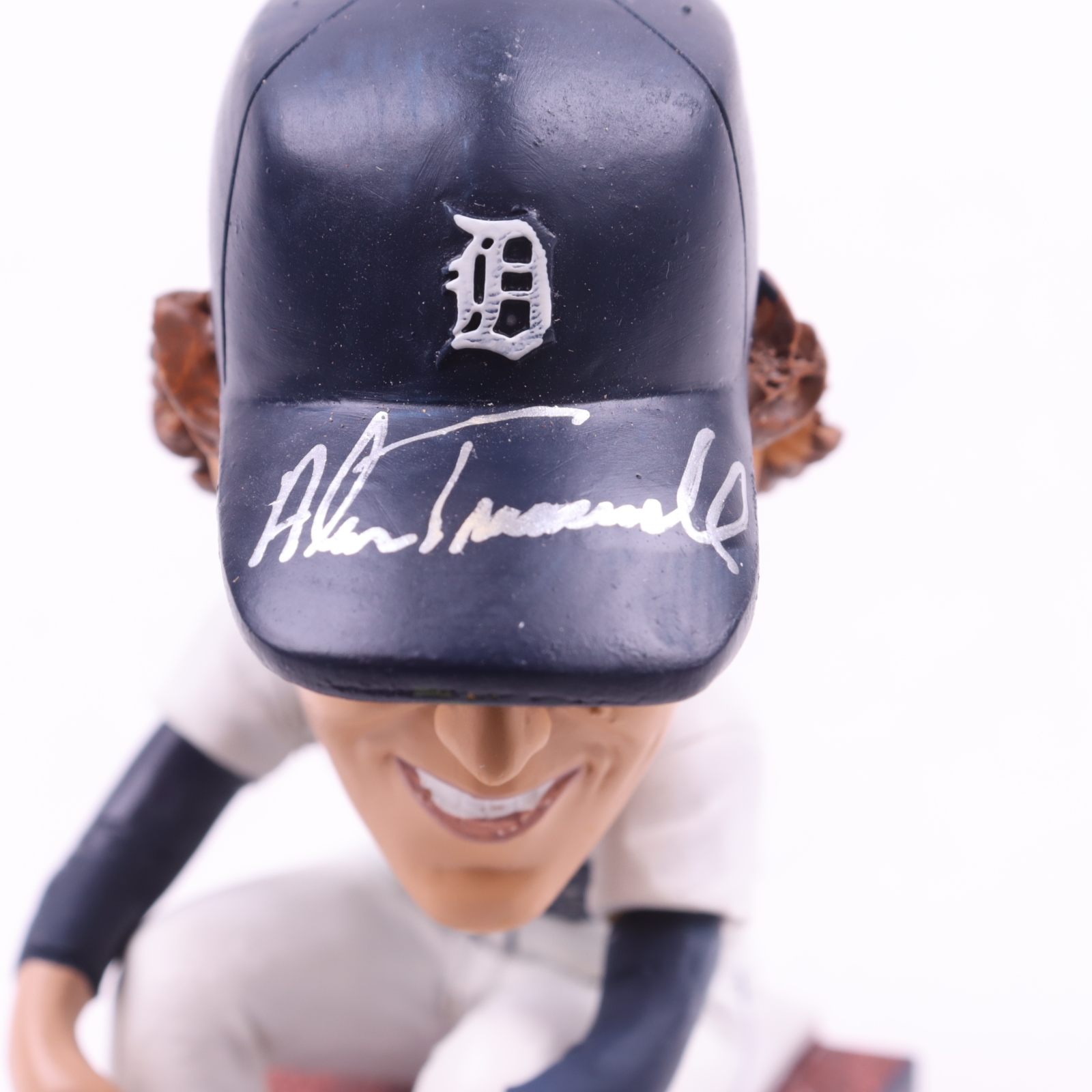 Alan Trammell Signed Tigers Bobble-Head Figure (Beckett) at PristineAuction.com Alan Trammell Signed Tigers Bobble-Head Figure (Beckett) at PristineAuction.com