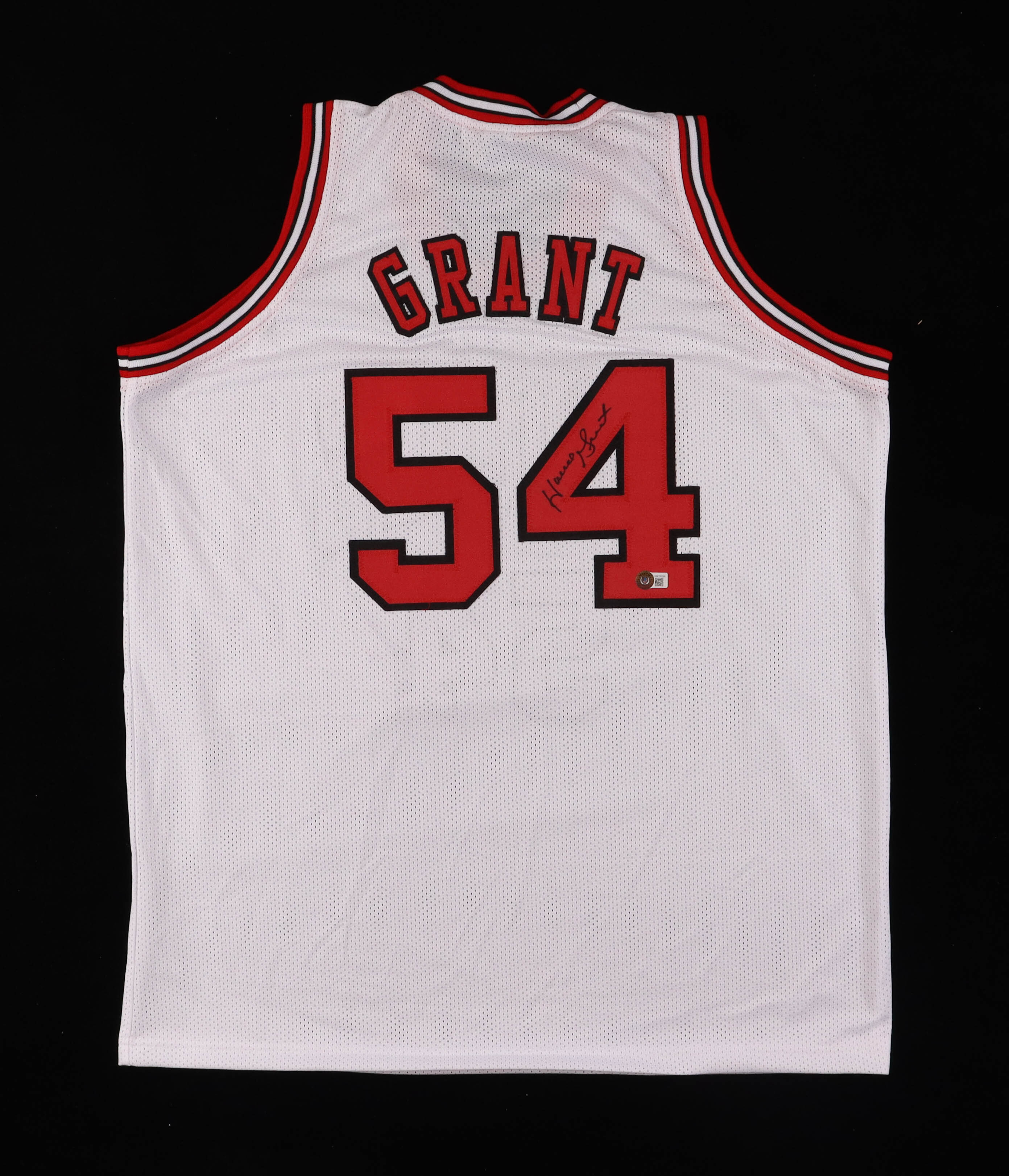 Horace Grant Signed Jersey (Beckett) at PristineAuction.com Horace Grant Signed Jersey (Beckett) at PristineAuction.com