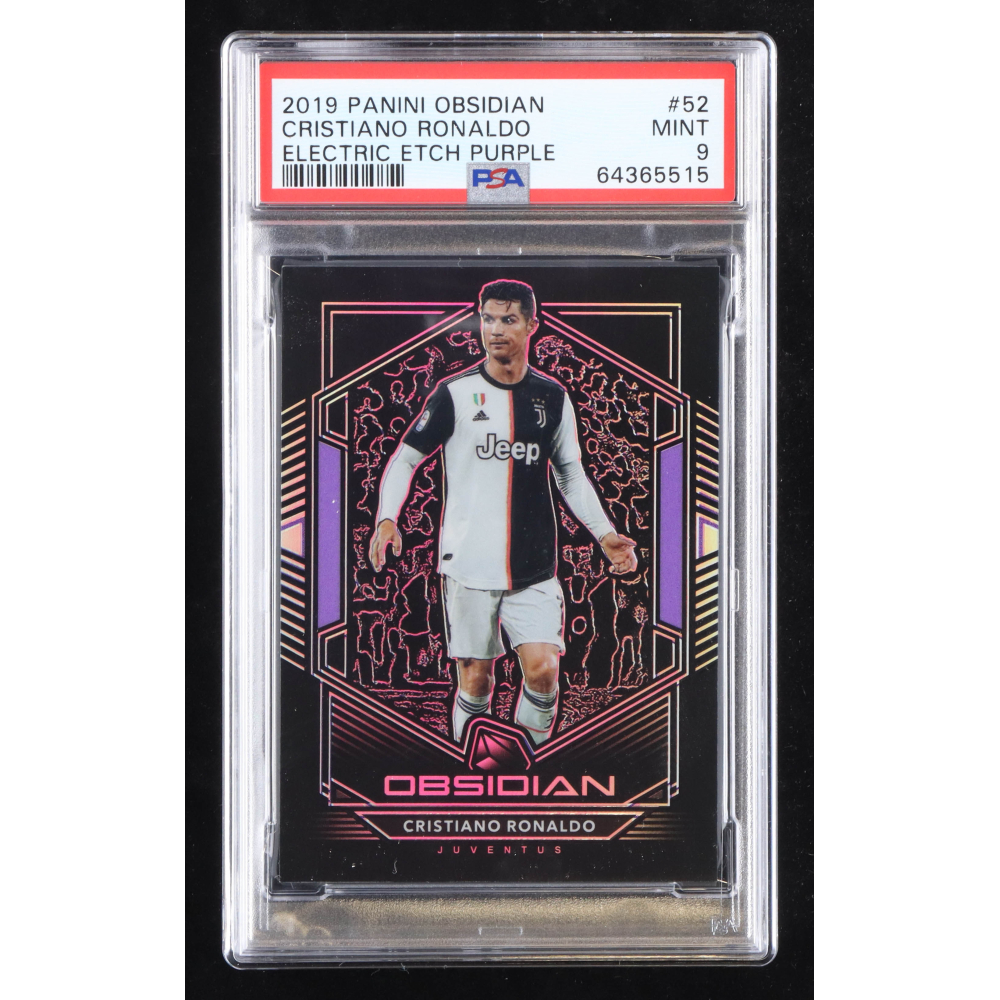 CRISTIANO RONALDO 2019-20 Panini