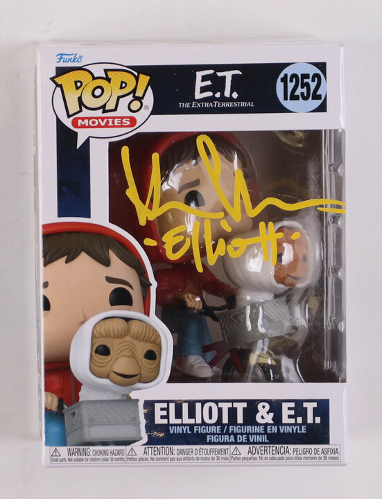 Henry Thomas Signed "E.T. The Extra-Terrestrial" Elliott & E.T. #1252 Funko Pop! Vinyl Figure Inscribed "Elliot" (Beckett) at PristineAuction.com Henry Thomas Signed "E.T. The Extra-Terrestrial" Elliott & E.T. #1252 Funko Pop! Vinyl Figure Inscribed "Elliot" (Beckett) at PristineAuction.com