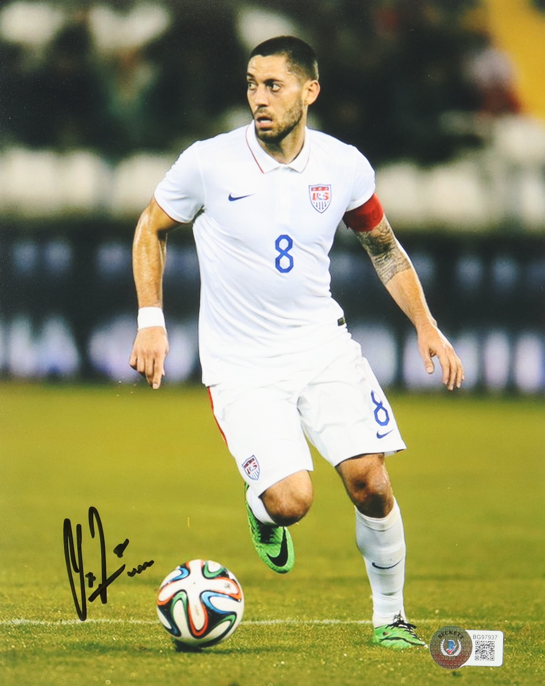 Clint Dempsey Signed Team USA 8x10 Photo Inscribed "USA" (Beckett) at PristineAuction.com Clint Dempsey Signed Team USA 8x10 Photo Inscribed "USA" (Beckett) at PristineAuction.com