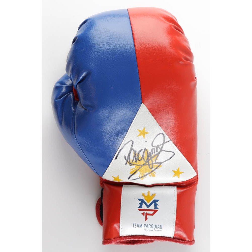 Manny Pacquiao Signed Team Pacquiao Boxing Glove (Pacquiao) Pristine
