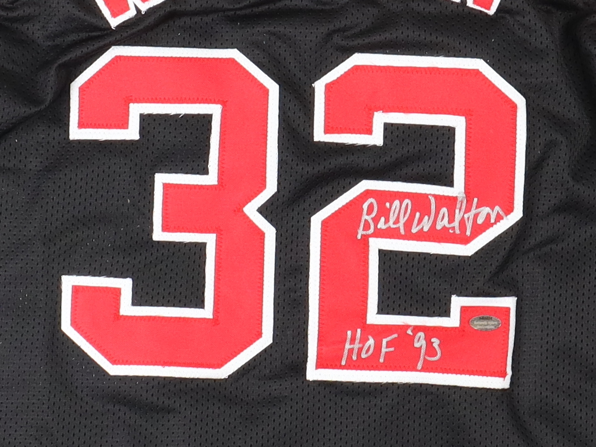 Bill Walton Signed Jersey Inscribed "HOF 93" (Schwartz) at PristineAuction.com Bill Walton Signed Jersey Inscribed "HOF 93" (Schwartz) at PristineAuction.com