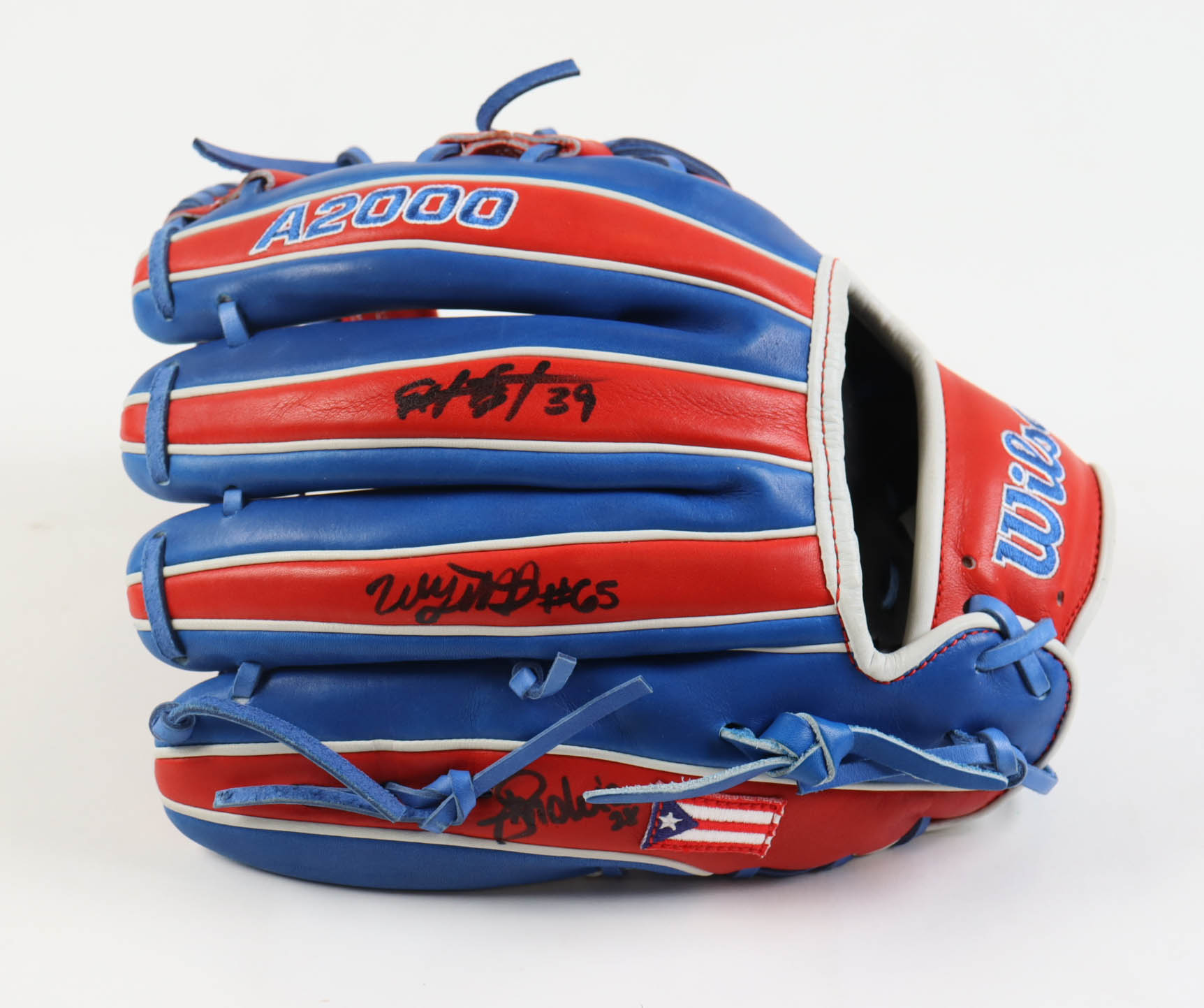 Wilson Player Model Baseball Glove Signed by (5) Yadier Molina, Edwin Diaz, Javier Baez, Jose Molina (JSA) at PristineAuction.com Wilson Player Model Baseball Glove Signed by (5) Yadier Molina, Edwin Diaz, Javier Baez, Jose Molina (JSA) at PristineAuction.com