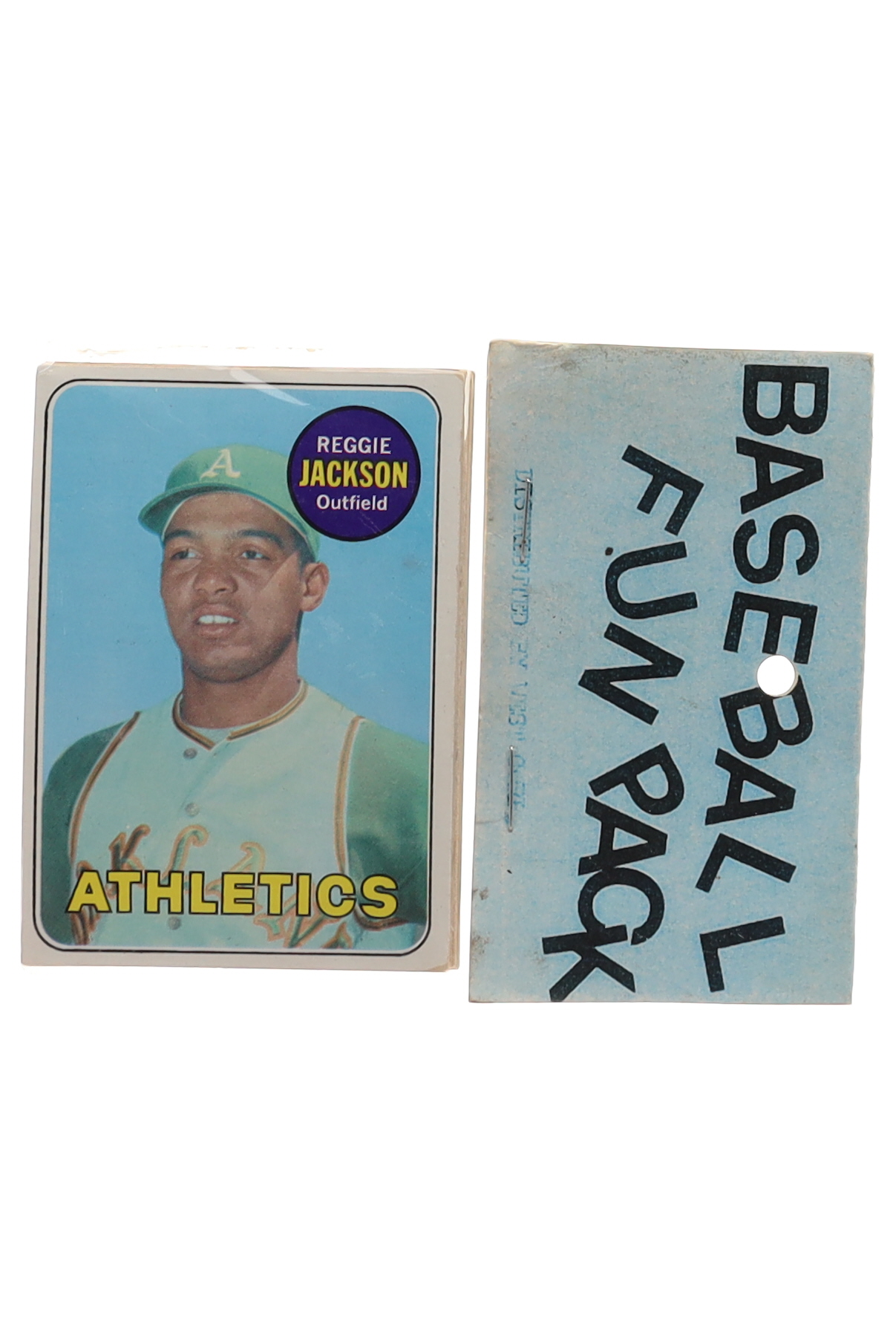 1969 Topps Baseball Card Fun Pack with (10) Cards at PristineAuction.com 1969 Topps Baseball Card Fun Pack with (10) Cards at PristineAuction.com