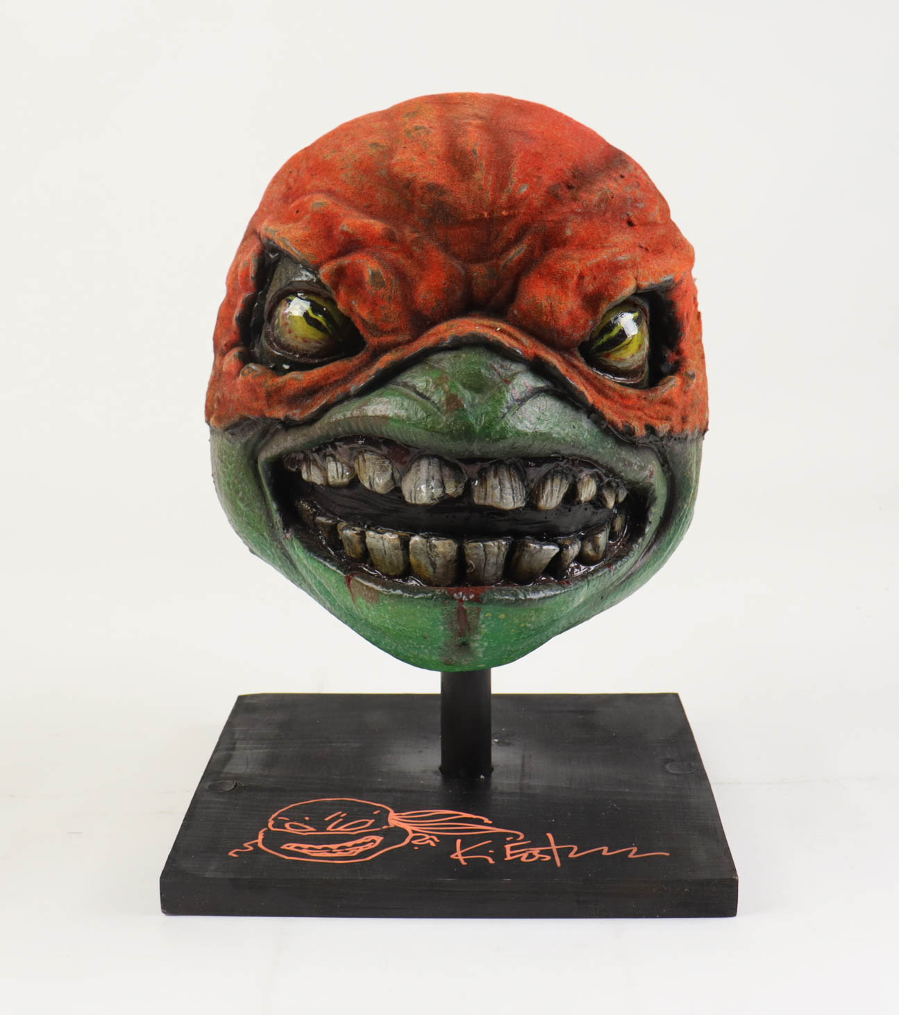 Kevin Eastman Signed Michelangelo - TMNT Life Size Custom Hand-Painted Sculpture by Tate Steinsiek (PA COA) (1/1) at PristineAuction.com Kevin Eastman Signed Michelangelo - TMNT Life Size Custom Hand-Painted Sculpture by Tate Steinsiek (PA COA) (1/1) at PristineAuction.com