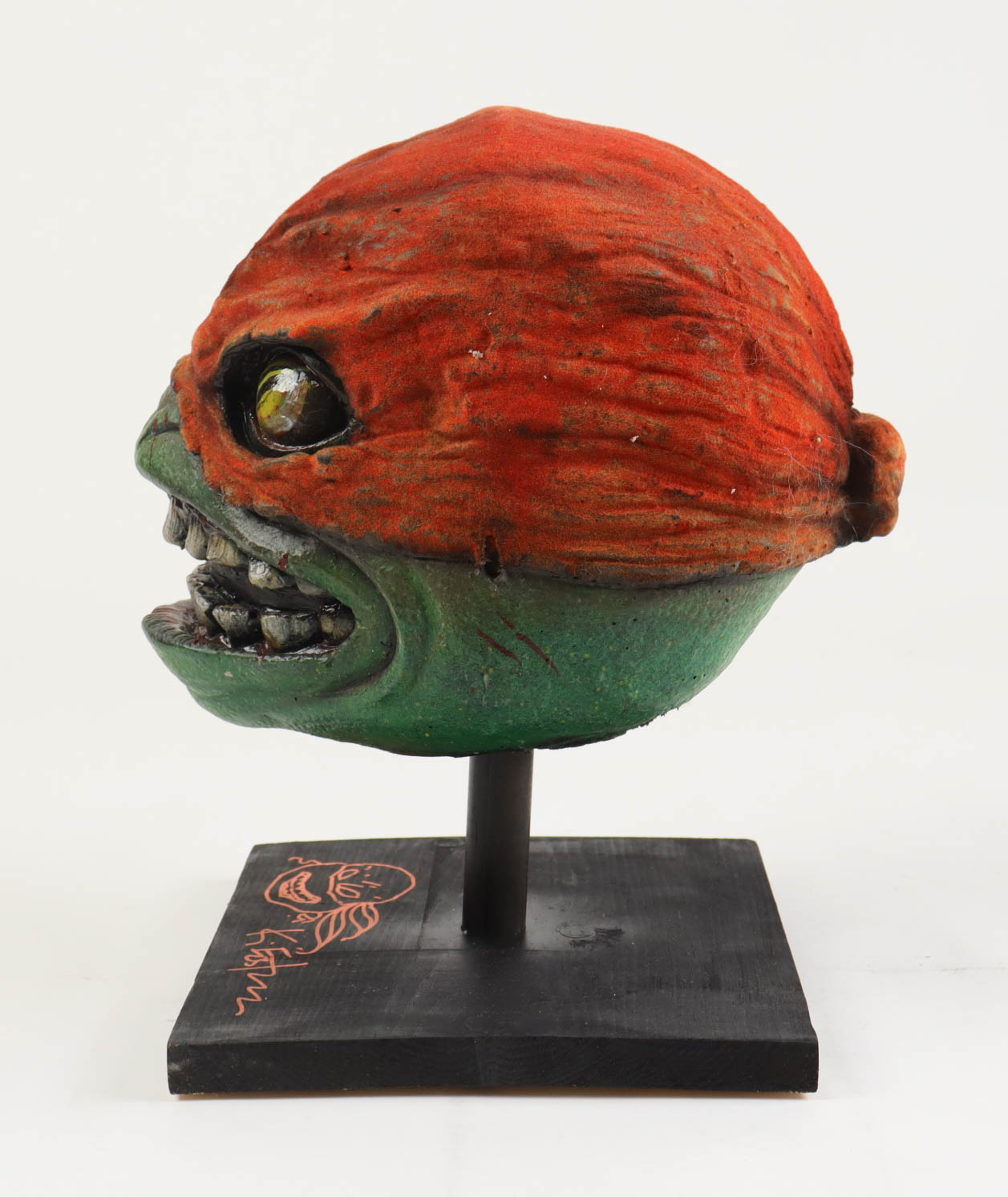 Kevin Eastman Signed Michelangelo - TMNT Life Size Custom Hand-Painted Sculpture by Tate Steinsiek (PA COA) (1/1) at PristineAuction.com Kevin Eastman Signed Michelangelo - TMNT Life Size Custom Hand-Painted Sculpture by Tate Steinsiek (PA COA) (1/1) at PristineAuction.com