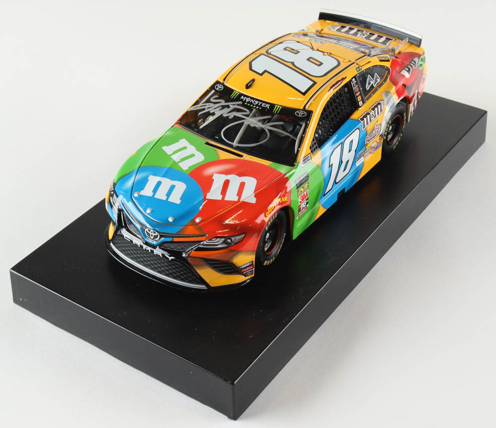 NASCAR ACTION 1/24 - Kyle Busch # 18 Toyota M&M's camry 2019 EUR 180,00 - FR