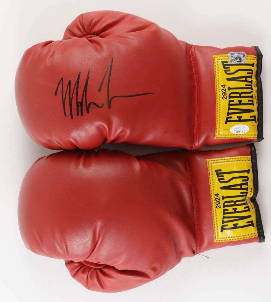 Mike Tyson Signed Pair of Vintage Boxing Gloves (JSA & Tyson) at PristineAuction.com Mike Tyson Signed Pair of Vintage Boxing Gloves (JSA & Tyson) at PristineAuction.com