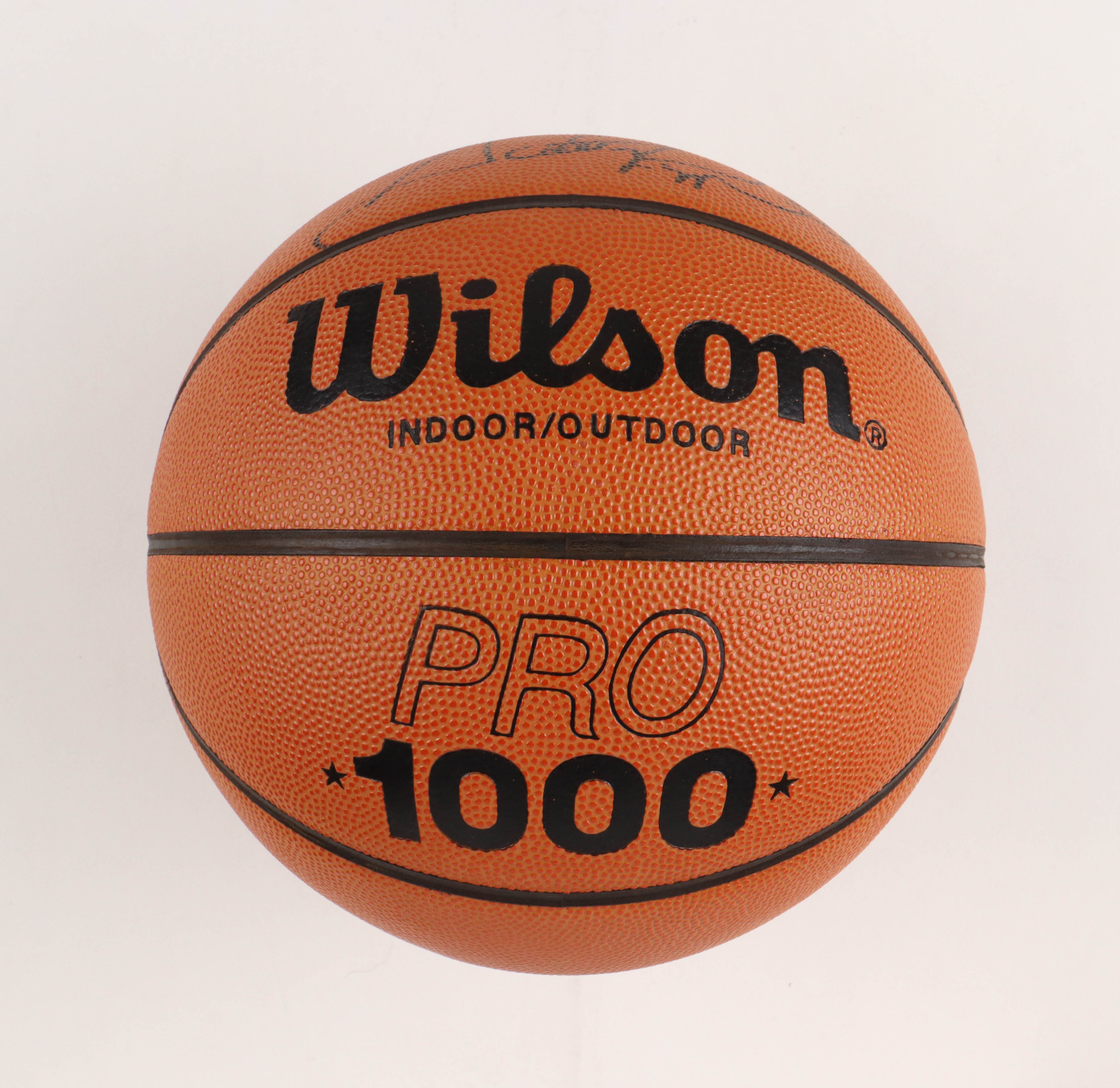 Scottie Pippen Signed Basketball (Beckett) at PristineAuction.com Scottie Pippen Signed Basketball (Beckett) at PristineAuction.com