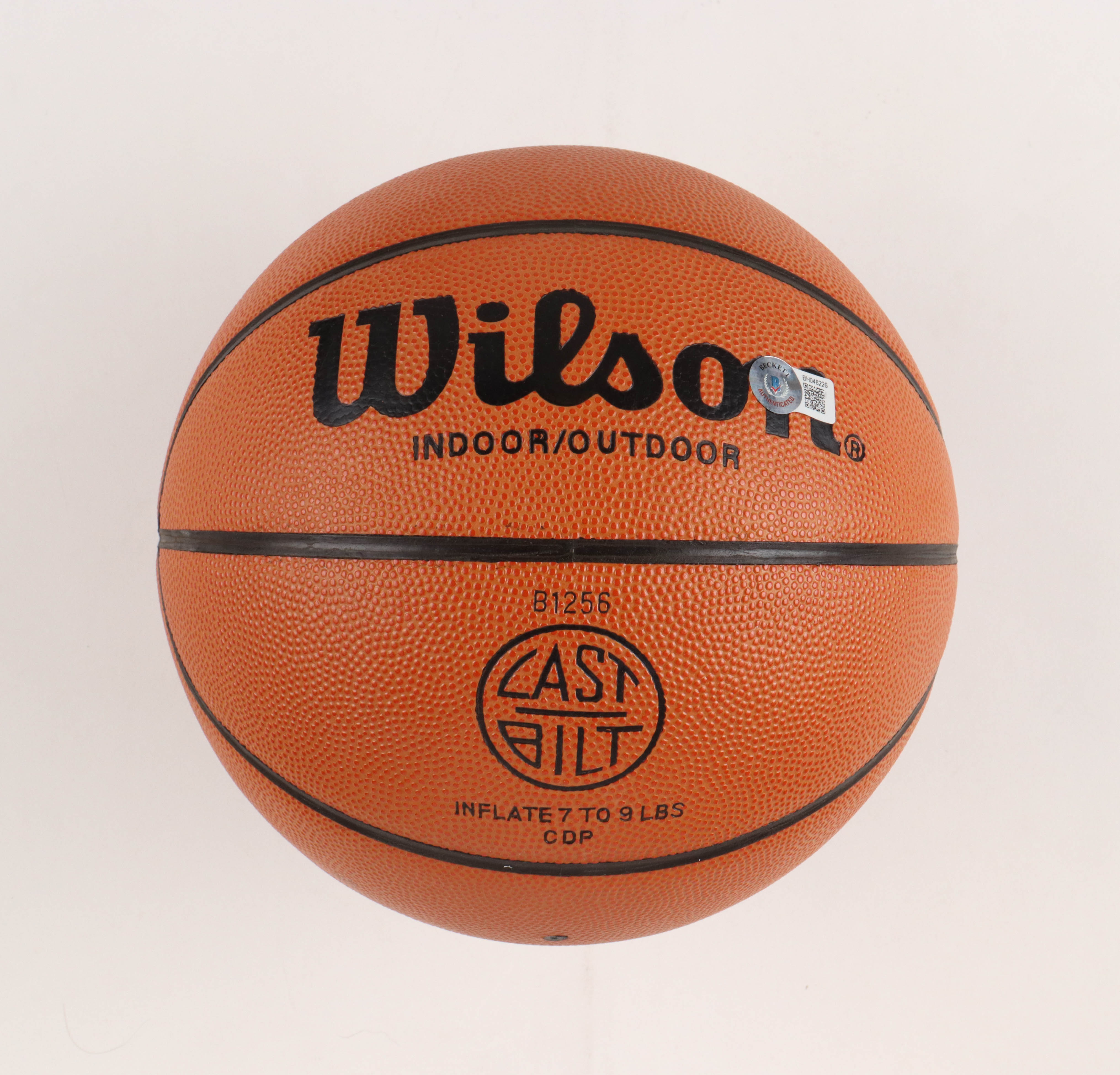 Scottie Pippen Signed Basketball (Beckett) at PristineAuction.com Scottie Pippen Signed Basketball (Beckett) at PristineAuction.com