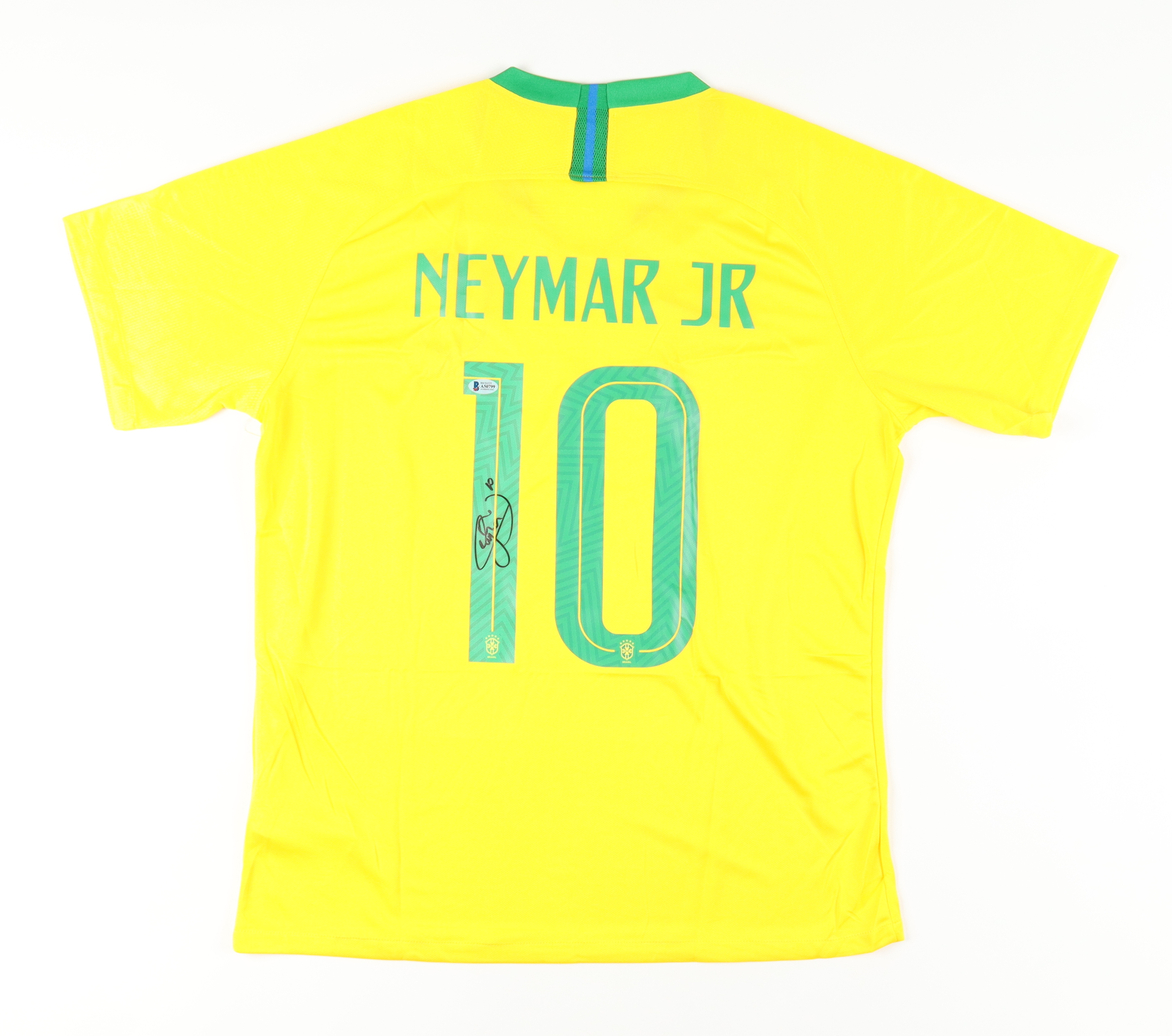 Neymar Signed Brazil Jersey (Beckett) at PristineAuction.com Neymar Signed Brazil Jersey (Beckett) at PristineAuction.com