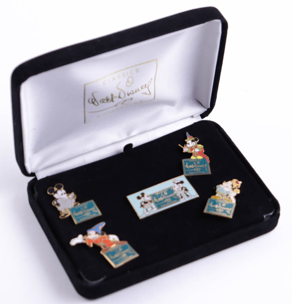 Vintage Walt Disney Mickey Mouse Classics Collection Set of (5) Pins with Original Display Case at PristineAuction.com Vintage Walt Disney Mickey Mouse Classics Collection Set of (5) Pins with Original Display Case at PristineAuction.com