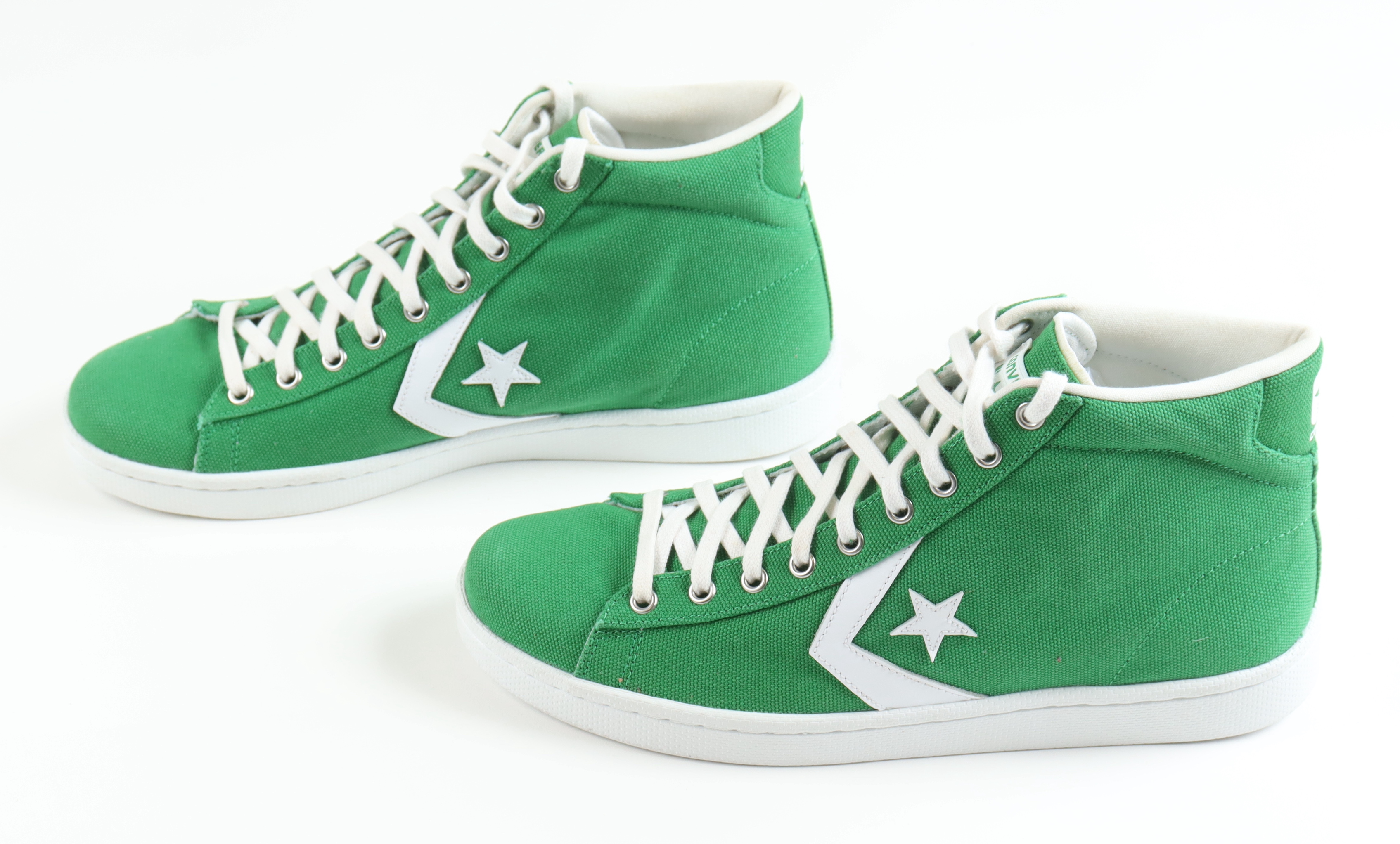 Larry Bird Signed Pair of Converse All-Star Basketball Shoes (PSA) at PristineAuction.com Larry Bird Signed Pair of Converse All-Star Basketball Shoes (PSA) at PristineAuction.com