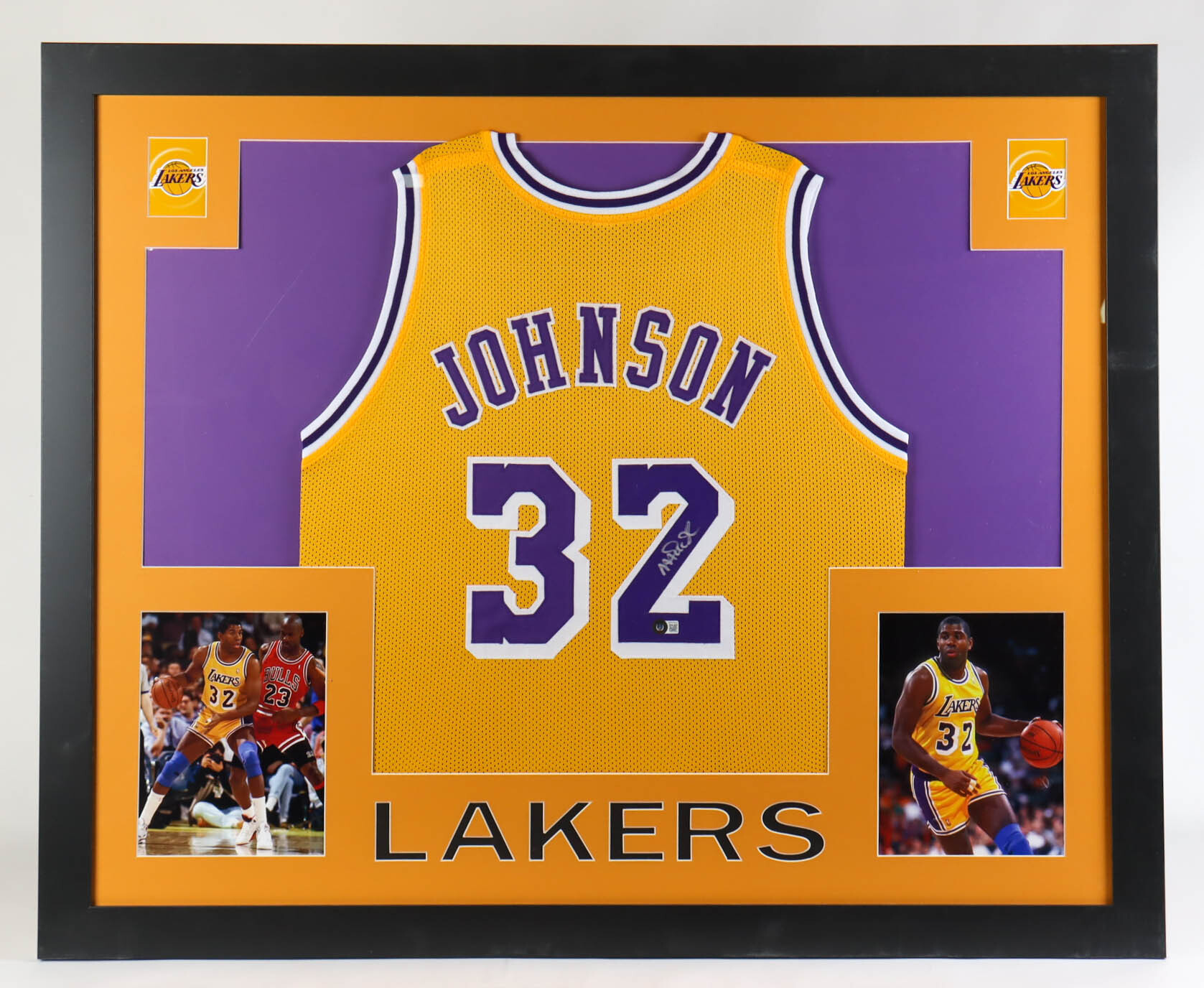 Magic Johnson Signed Custom Framed Jersey Display (Beckett) at PristineAuction.com Magic Johnson Signed Custom Framed Jersey Display (Beckett) at PristineAuction.com