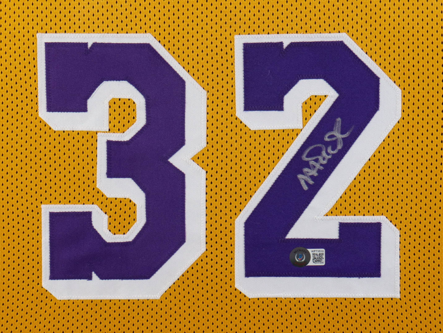 Magic Johnson Signed Custom Framed Jersey Display (Beckett) at PristineAuction.com Magic Johnson Signed Custom Framed Jersey Display (Beckett) at PristineAuction.com