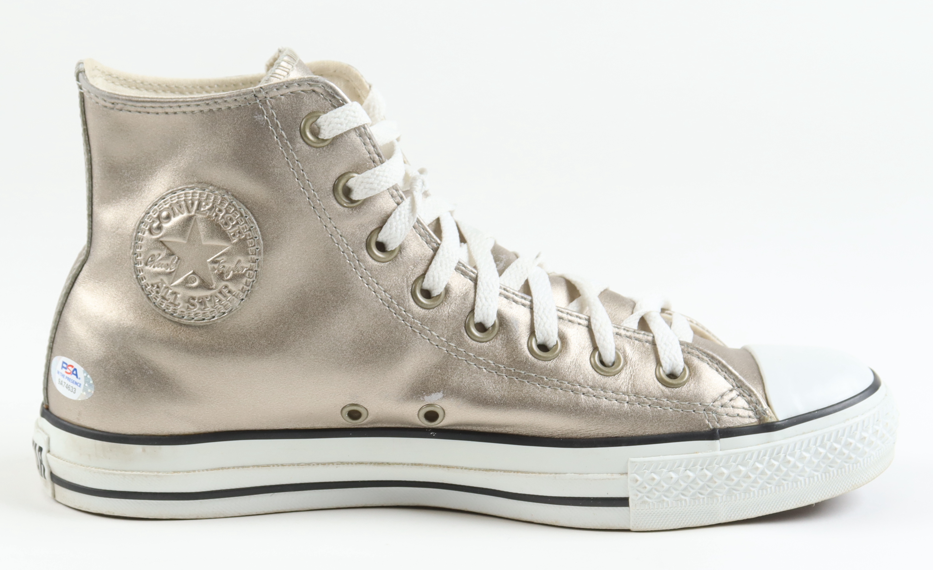 Larry Bird Signed Converse Basketball Shoe with Display Case (PSA) at PristineAuction.com Larry Bird Signed Converse Basketball Shoe with Display Case (PSA) at PristineAuction.com