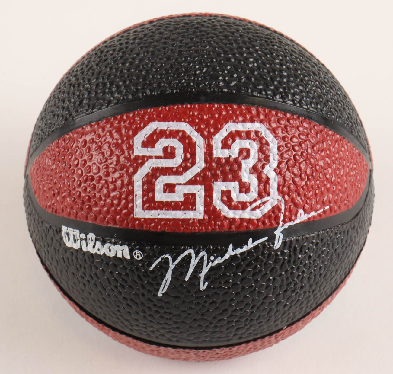 Michael Jordan Commemorative Watch with Basketball Display Case at PristineAuction.com Michael Jordan Commemorative Watch with Basketball Display Case at PristineAuction.com