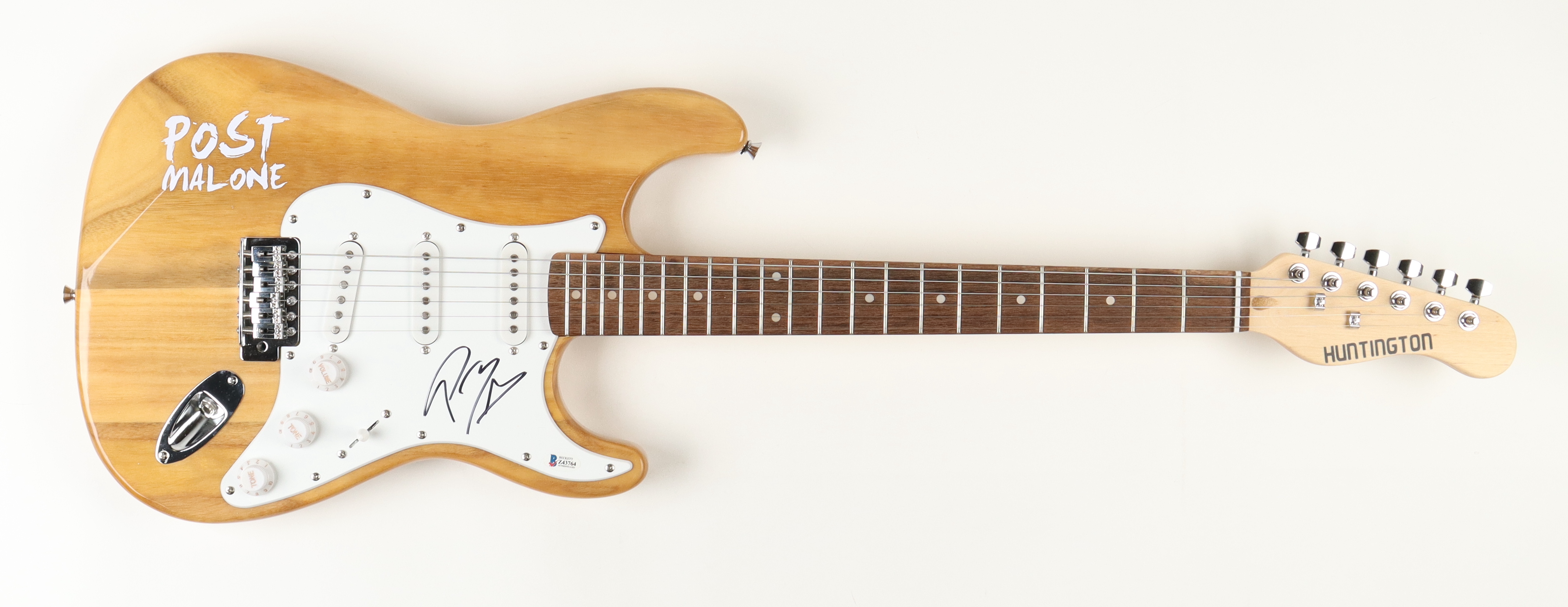 Post Malone Signed 39" Electric Guitar (Beckett) at PristineAuction.com Post Malone Signed 39" Electric Guitar (Beckett) at PristineAuction.com